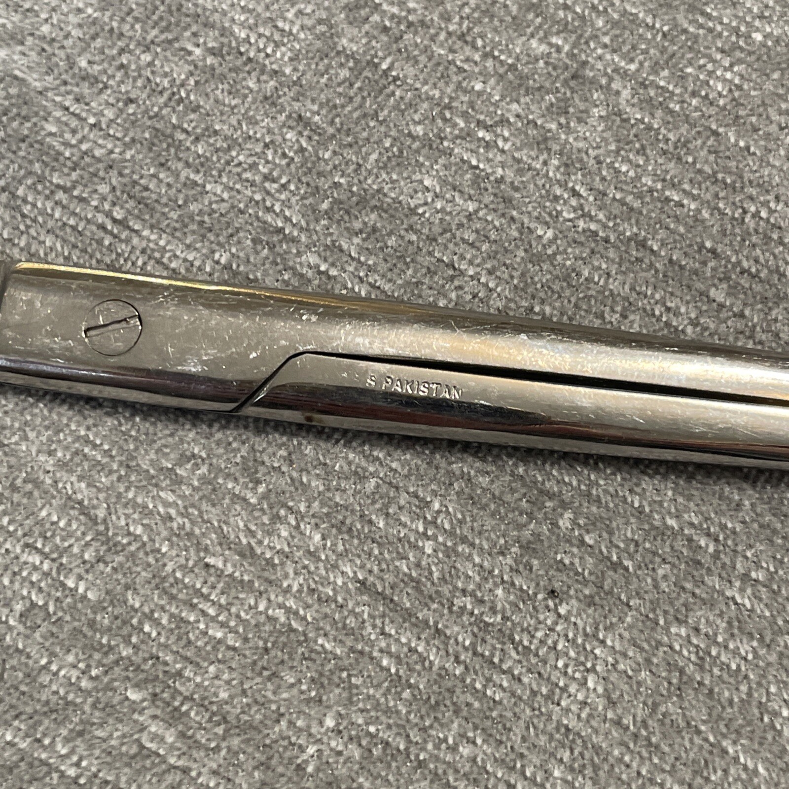VINTAGE COLLECTIBLE Medical Scissors 7″ MADE IN USA Compton Bent Angled Surgical