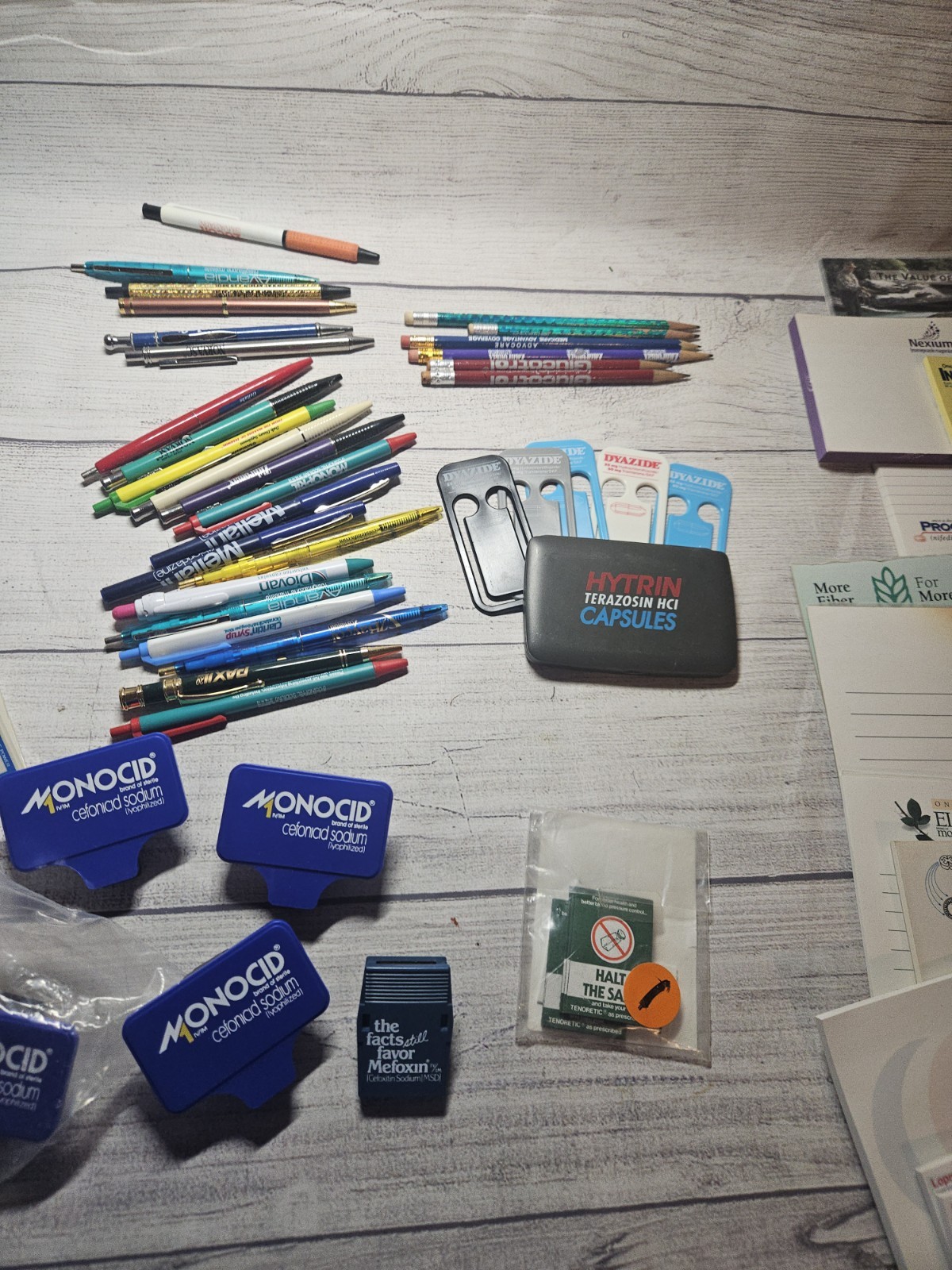 Vintage Pharmaceutical Medical Rep Lot – Pens, Clips, Calculator, Pencils, Paper
