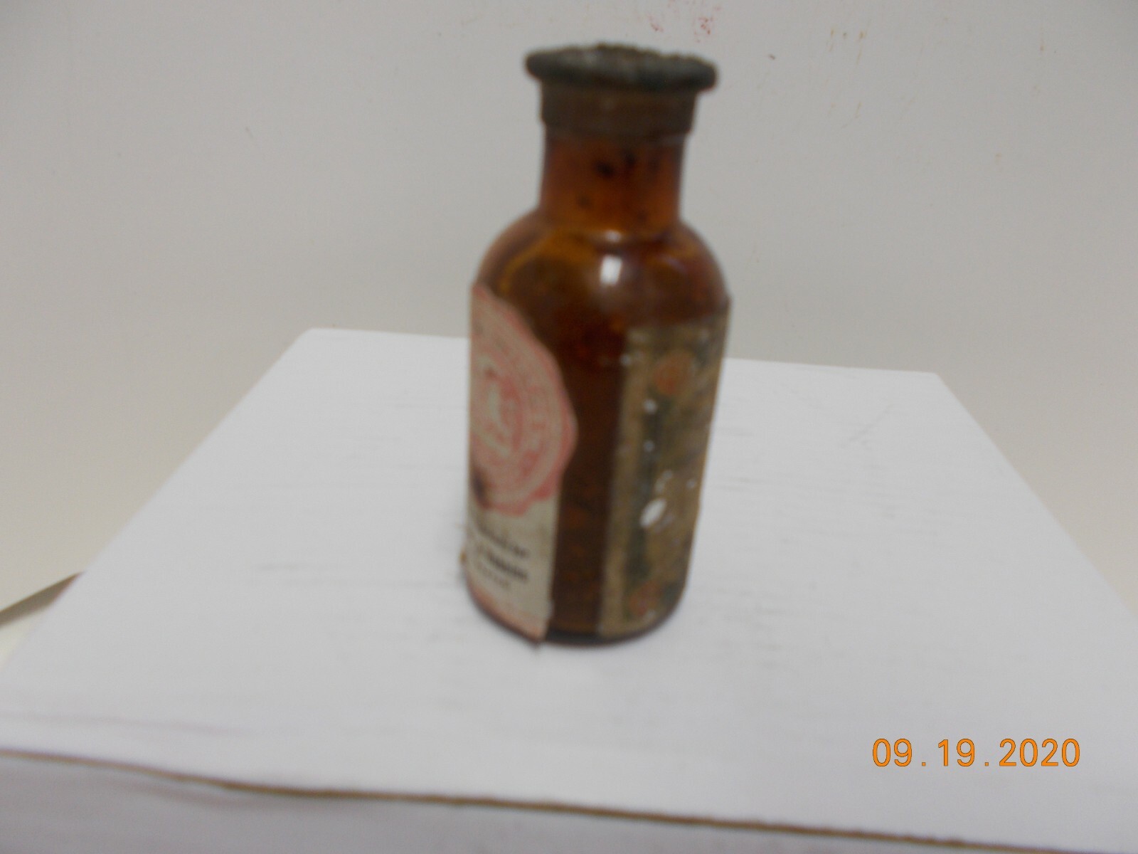 Vintage Fritzsche Brothers 3 1/2″ Apothecary Croton Oil Bottle McKesson & Robbin