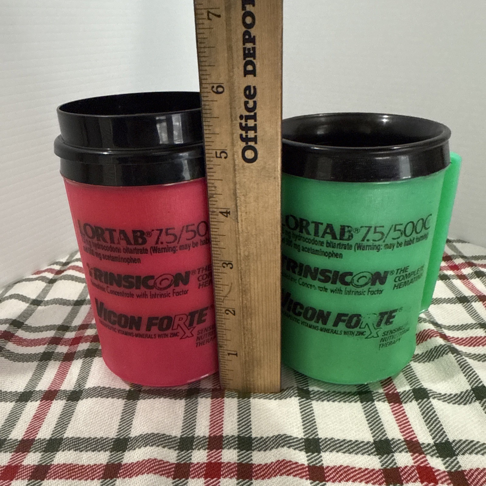 (2) Lortab 7.5/500C Drug Aladdin Insulated Cups “May Be Habit Forming”