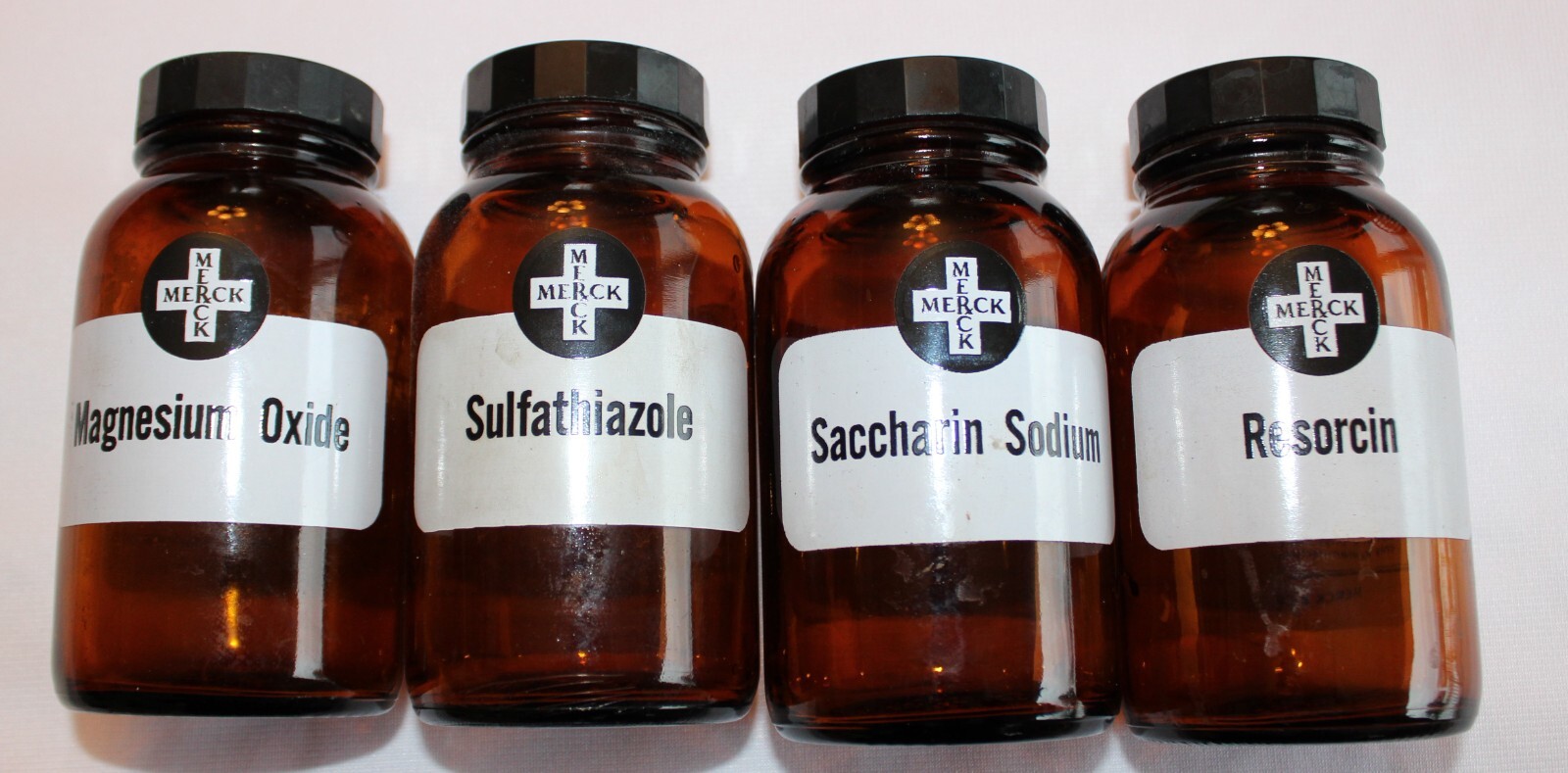 LOT OF 4 VINTAGE AMBER MEREK PHARMACEUTICAL APOTHECARY-MEDICINE BOTTLES 5″ JARS