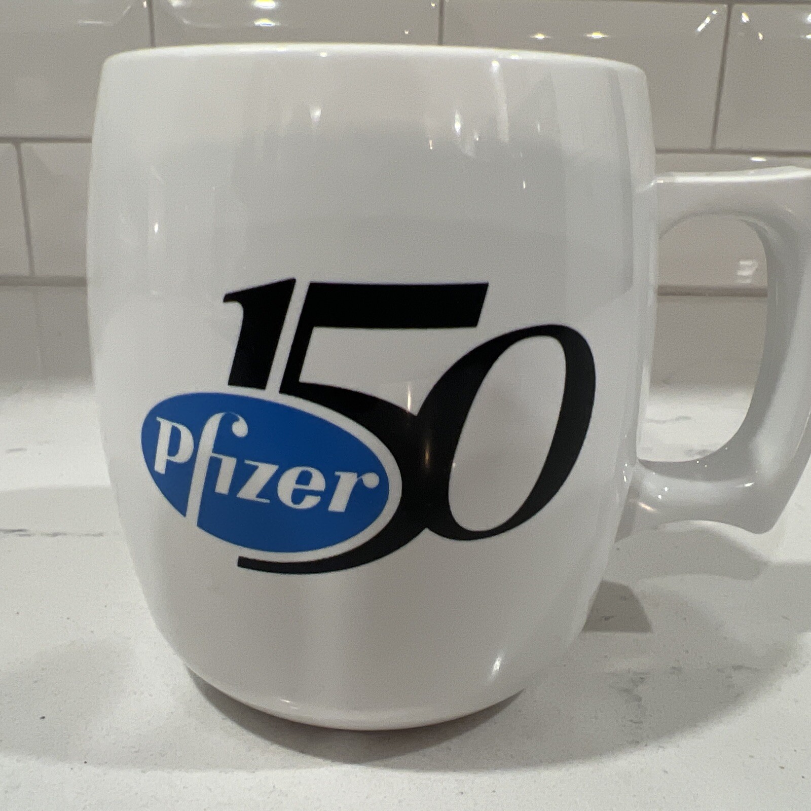 Pfizer 150 Logo Mug Pharmaceutical Company PHARMA Hard Plastic Cup Unused NEW