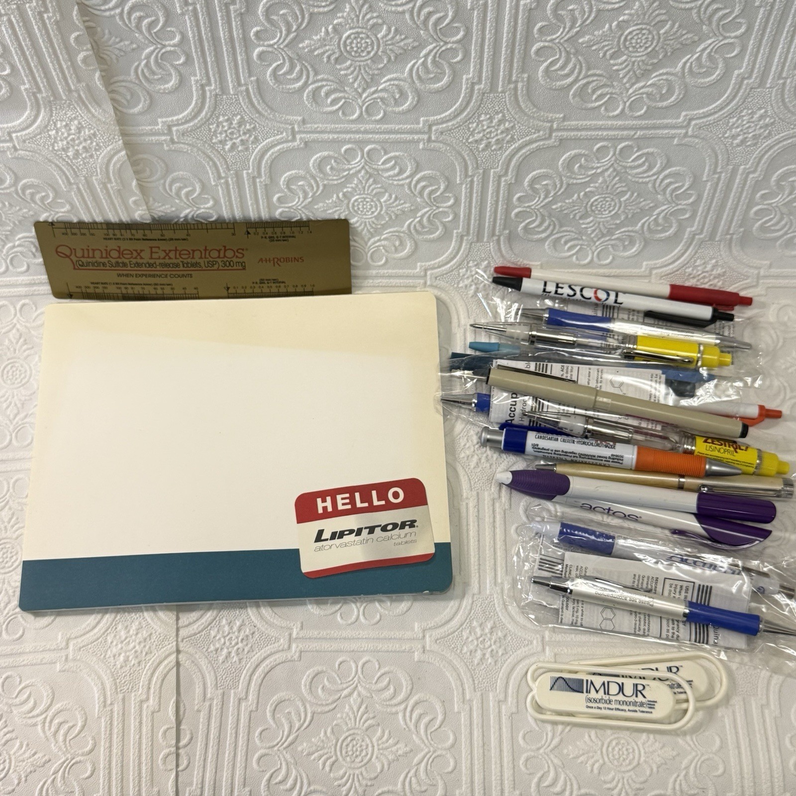 Pharmaceutical Drug Rep Collectible Pens/Misc Lot 16 Pens, Paper Clips, Note Pad