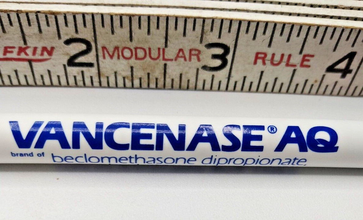VANCENASE AQ Pharmaceutical Drug Rep Pen Vintage Retro Rare