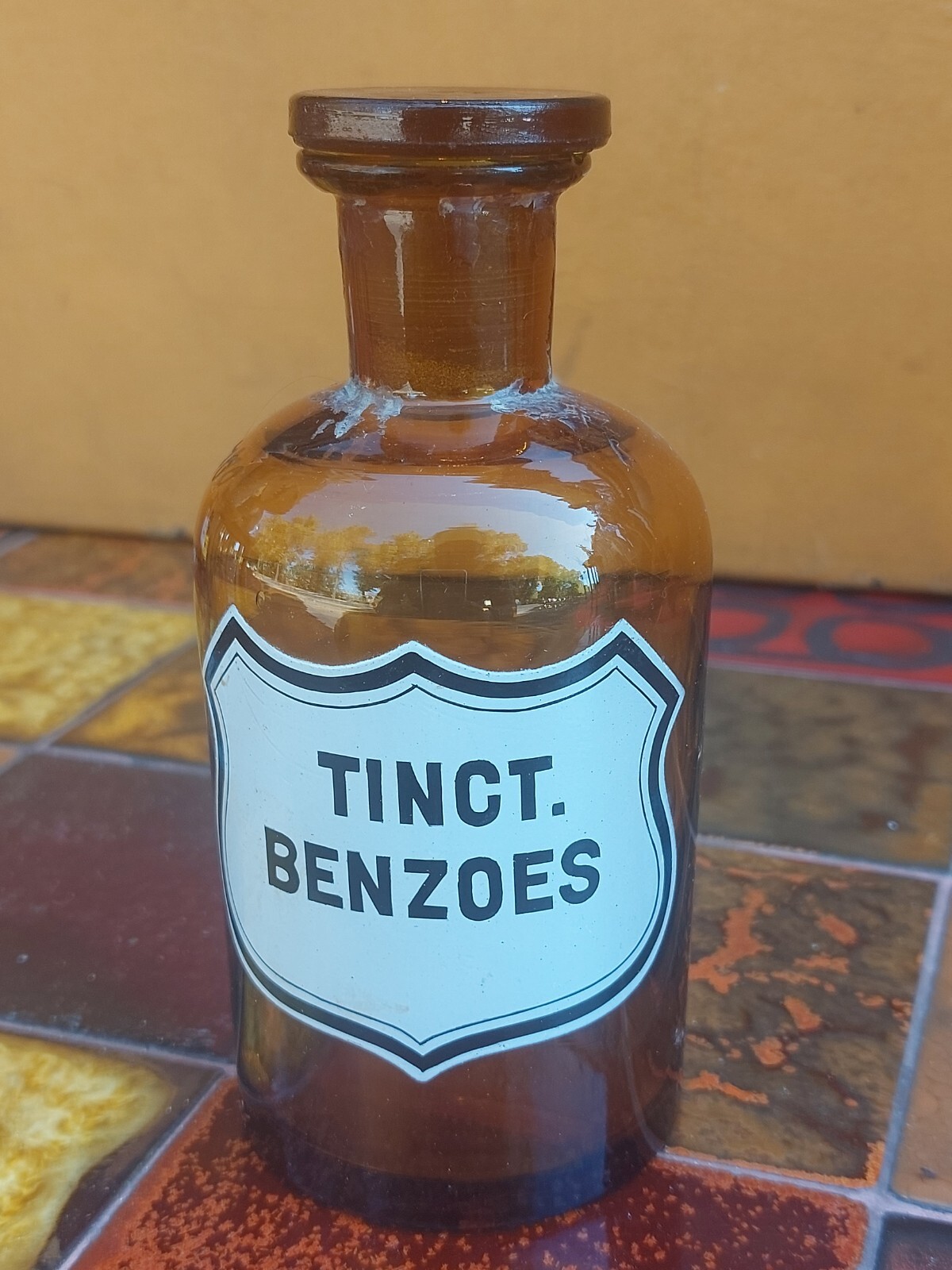 Antique Apothecary Glass Bottle Empty Benzoic Tincture