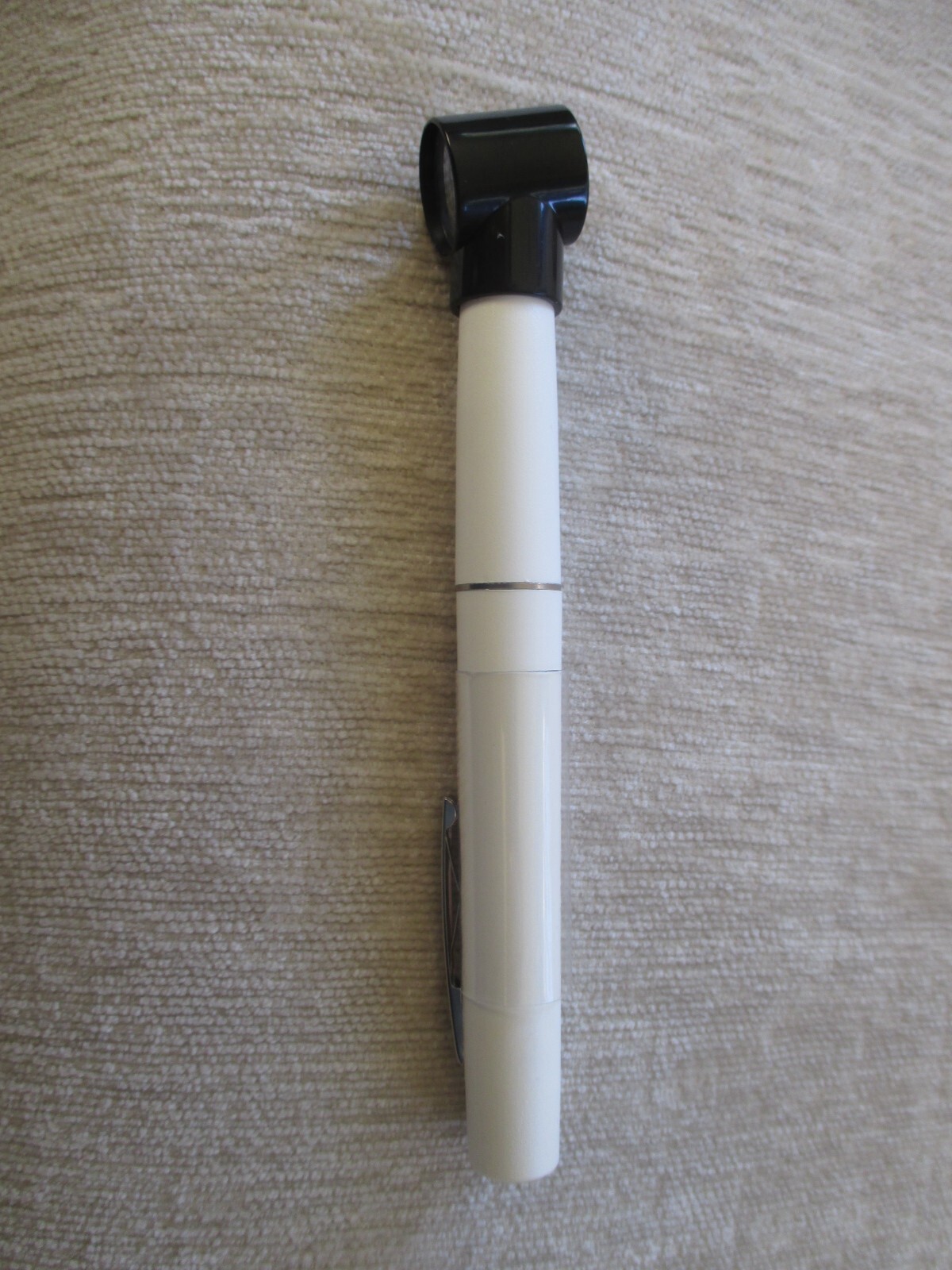 Vintage Advertising Singulair Merck Advertising Drug Rep / Pharma Otoscope Light