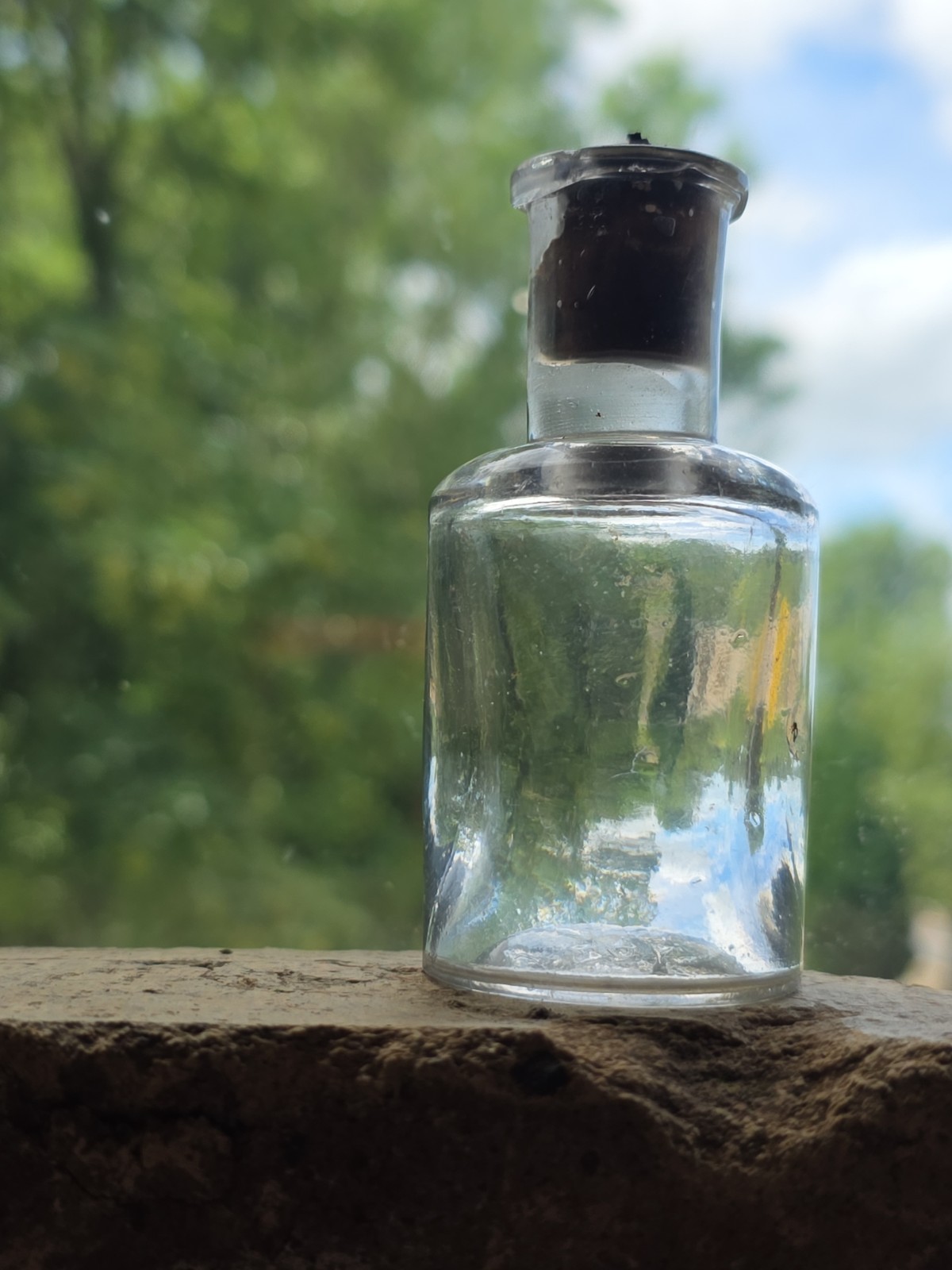 Antique Late Victorian Yorkshire Glass Co Chemist Bottles