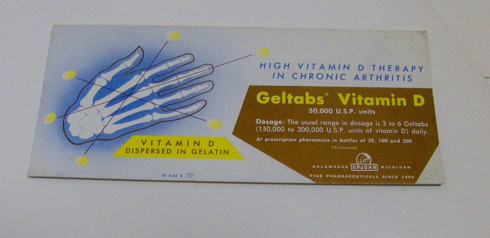 vintage 1940s UPJOHN Geltabs VITAMIN D pharmaceutical CARD ink blotter medical