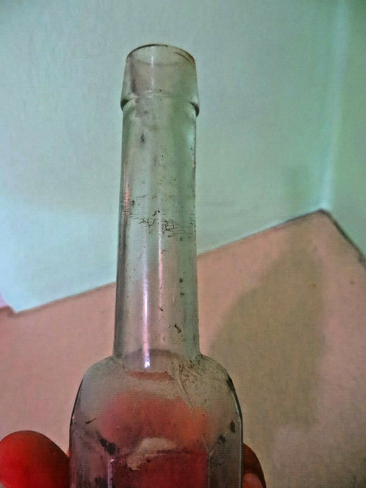 OCTAGON GREEN GLASS LONG NECK FLETT PHARMACEUTICAL DRUGGIST DOCTOR MED BOTTLE