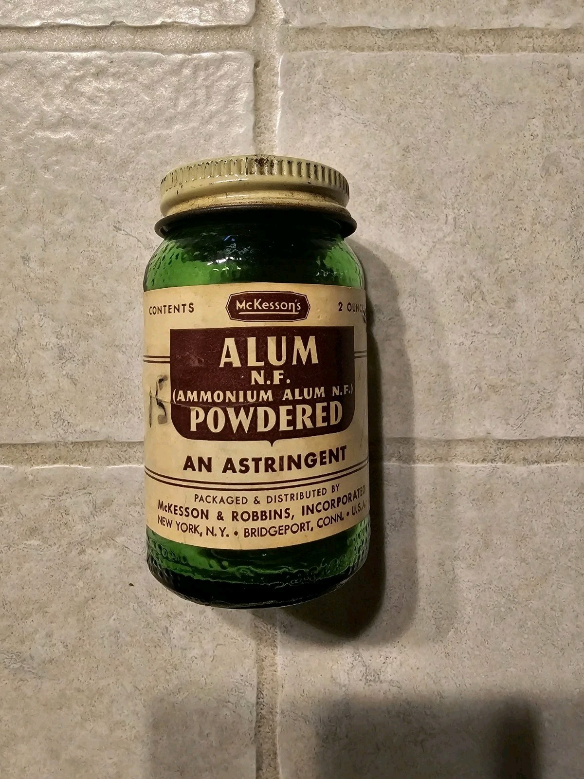 Apothecary McKesson’s Green Jar 2oz Alum, NF POWDERED (C1950’s), Empty