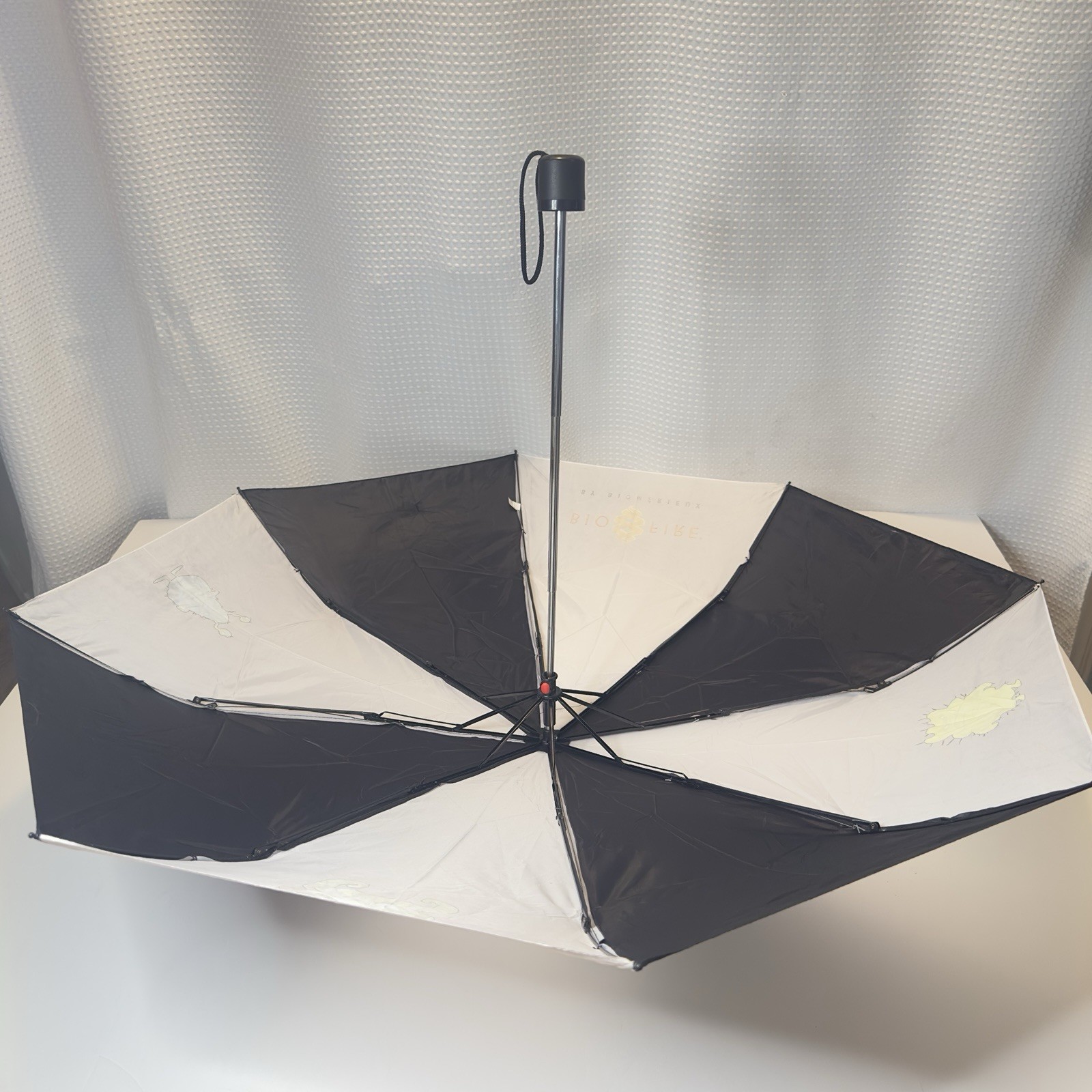 RARE BioFire BUGS Diagnostics Worlds of Wonder Virus Promo Umbrella RETIRED