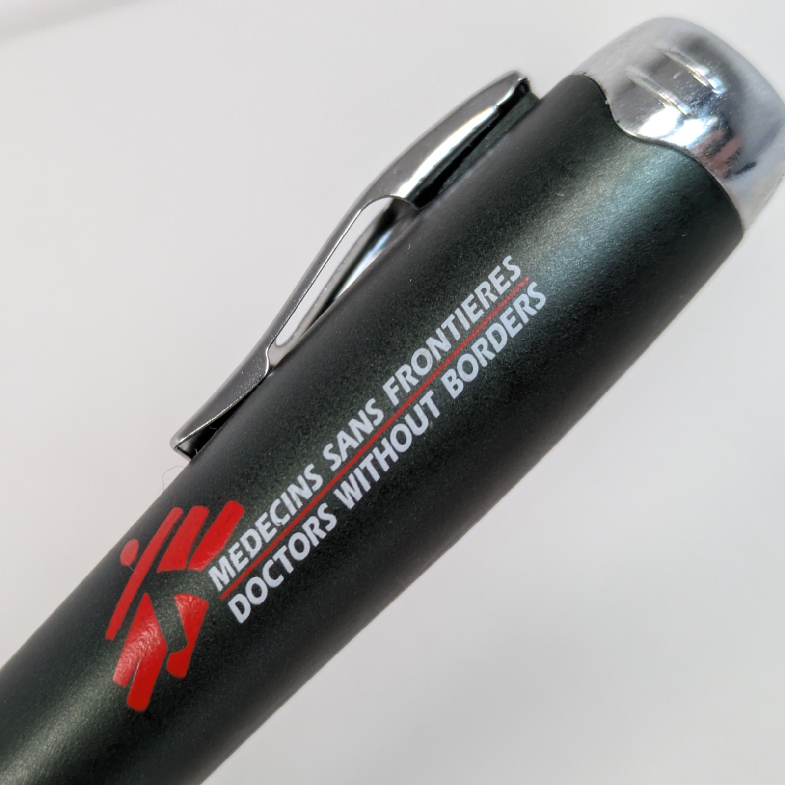 Doctors Without Borders Flashlight Pen Screwdriver & White Ballpt Medical Field