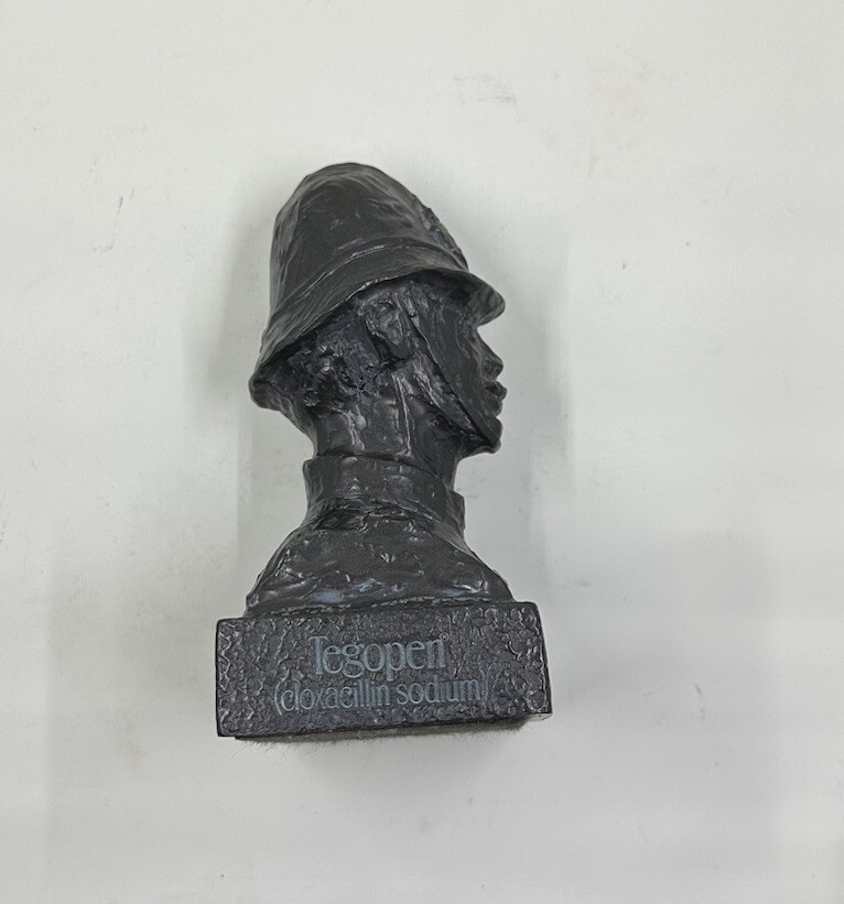 1977 Oxford Bobby Resin Bust Bristol Laboratories Tegopen Promotional Statue