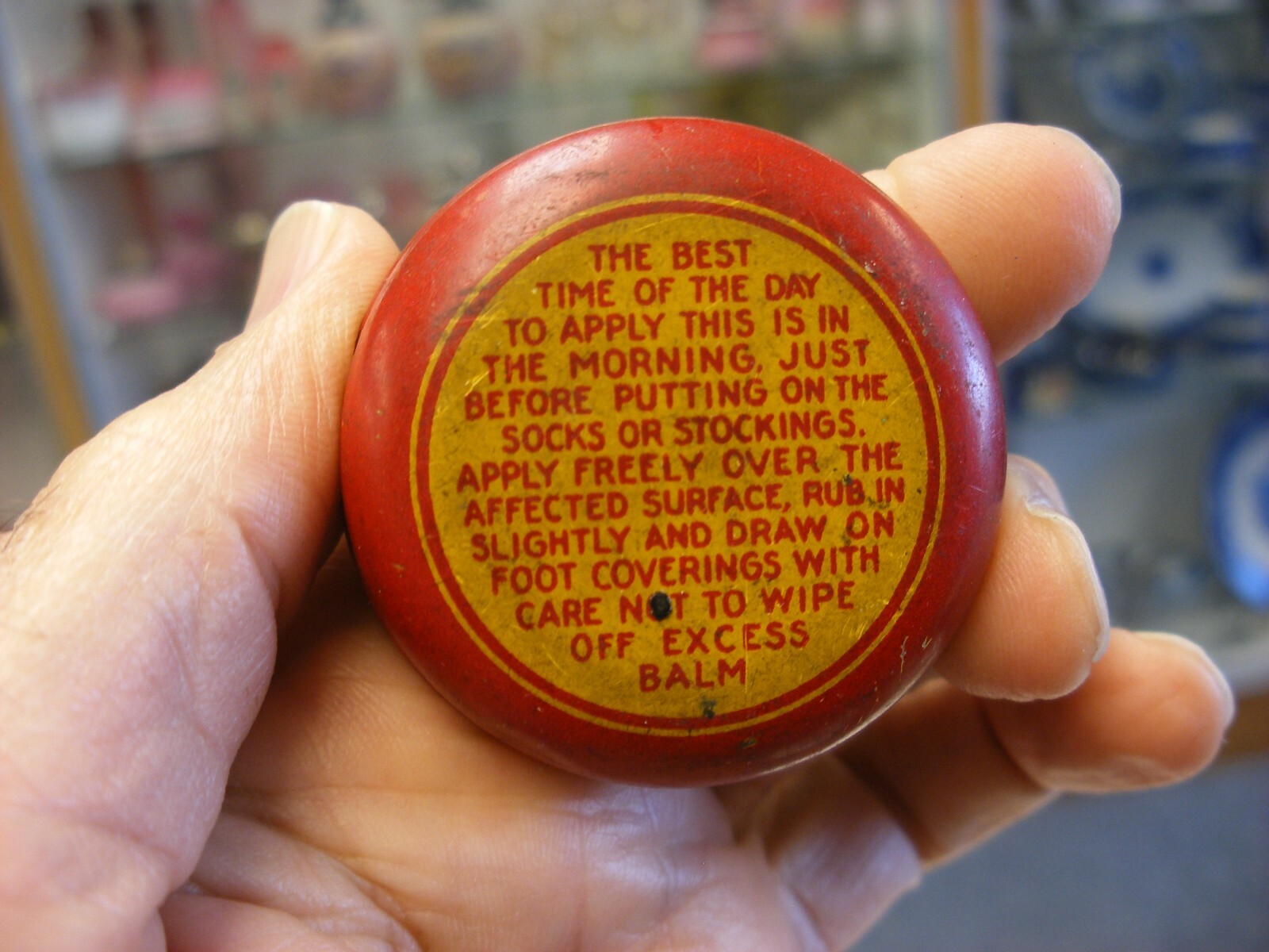 Antique Vtg Medical Dental Pharmacy – Kleen Foot Balm Tin
