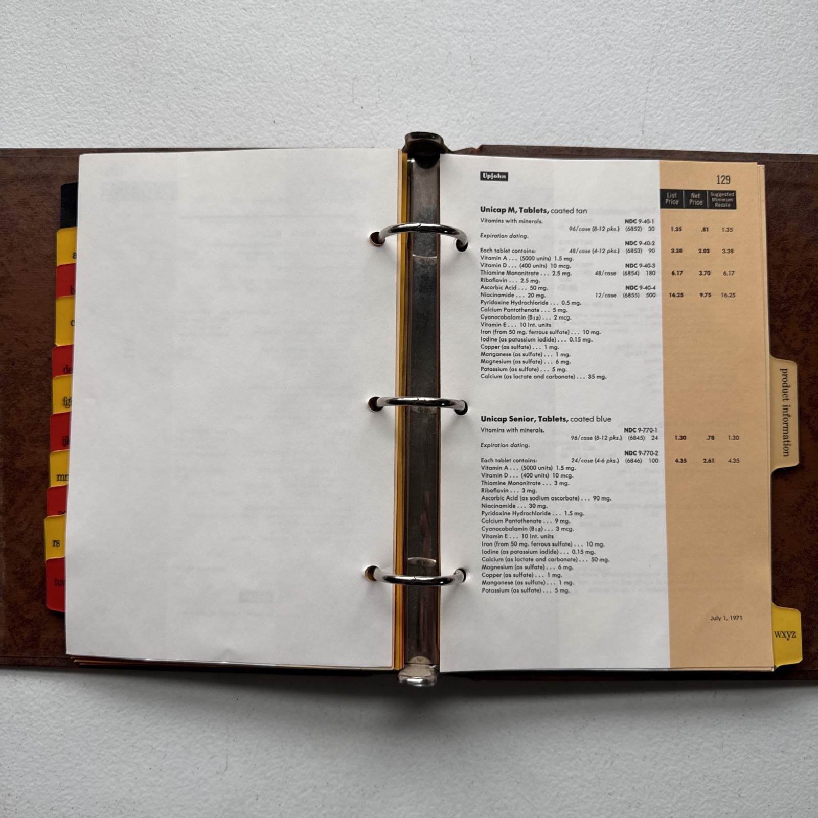 Vintage 1971 Upjohn Company Binder With Pharmaceutical Product Info