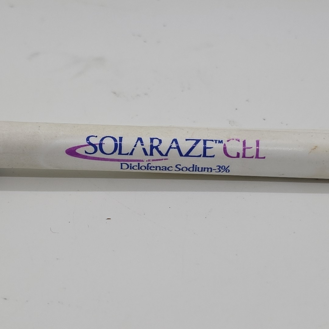 Solaraze Gel Promotional Pen – White/Navy Medical Advertising Collectible