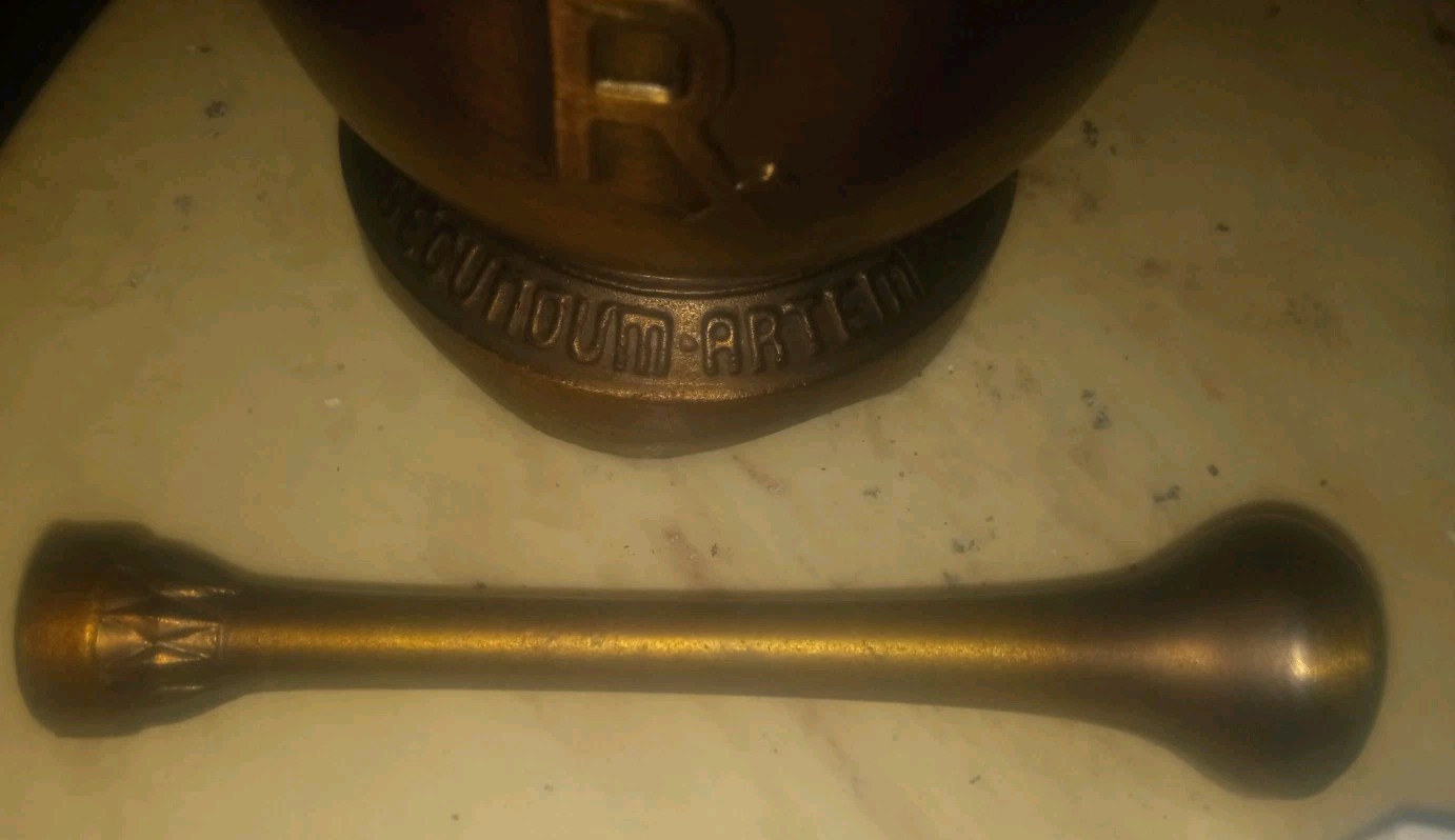 Vintage Brass Dr. John Morgan 1735-89 Apothecary Collectible Mortar And Pestle
