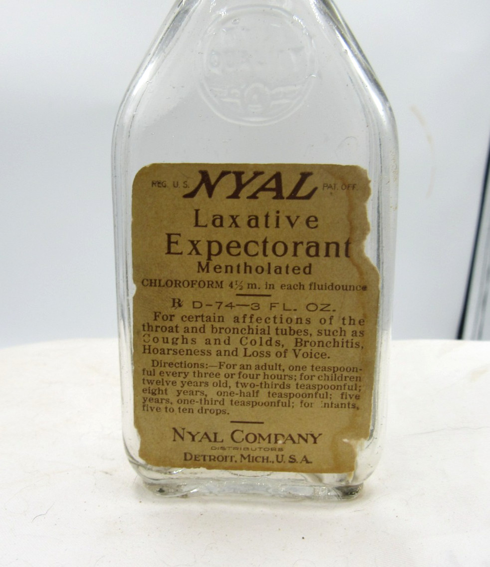 1900’s Nyal Laxative Expectorant Detroit Mich 5 5/8″ Clear Medicine bottle