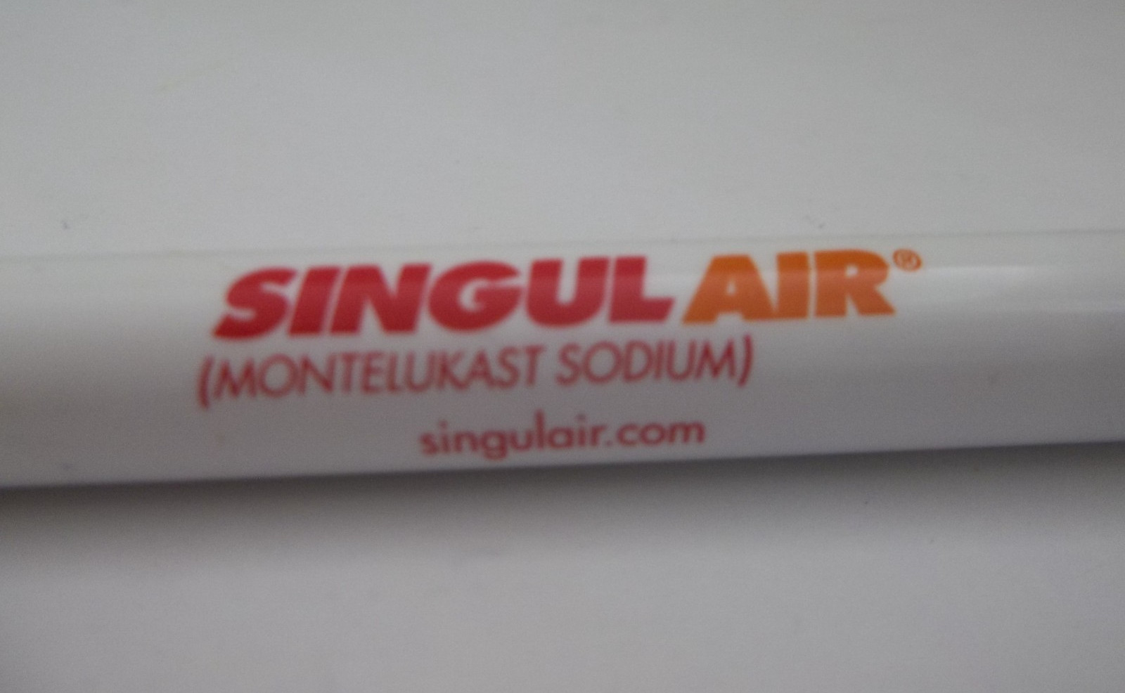 SINGULAIR Promotional Pen Plastic Medium Weight – Rubberized Grip