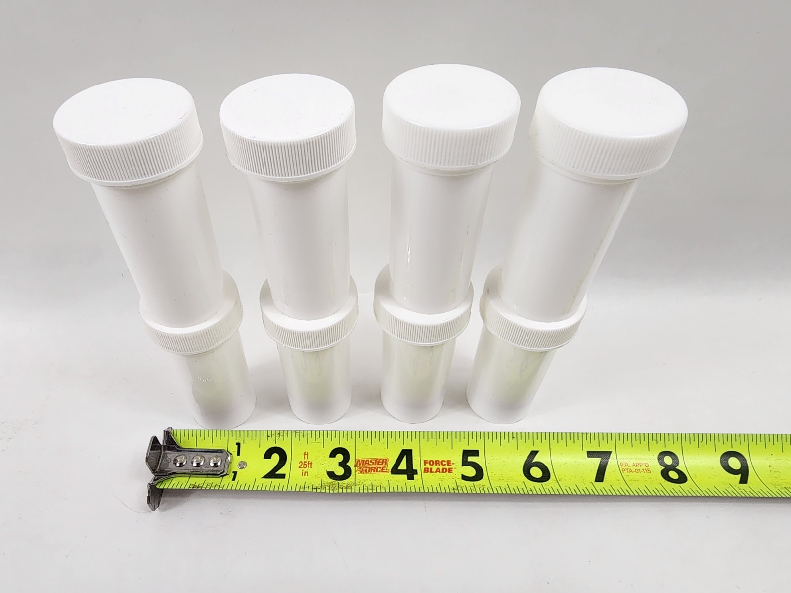 1 Oz White Plastic Ointment Container Jars With White Screw On Caps Lot Of 8