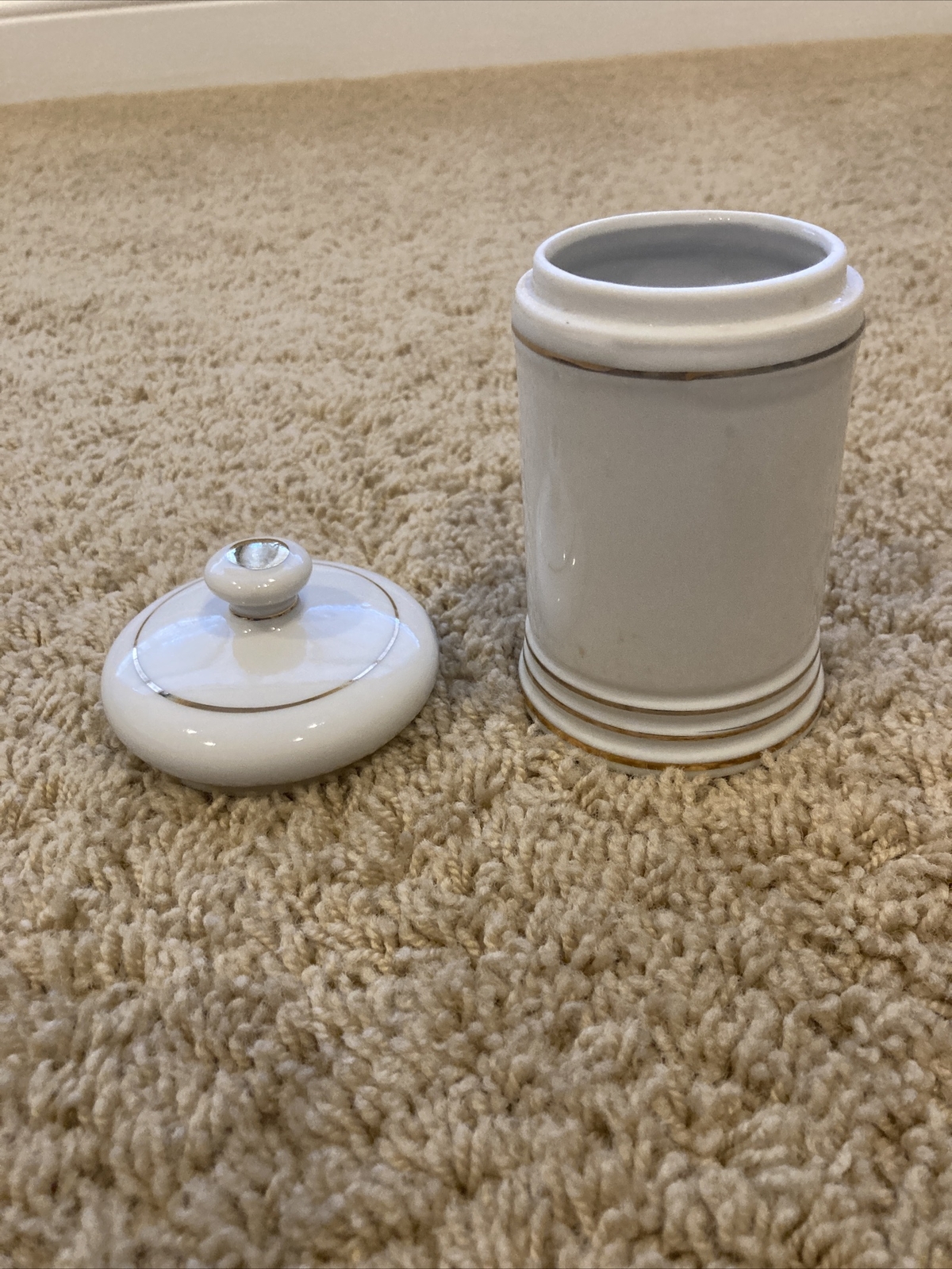 Porcelain APOTHECARY Jar & Lid Ascriptin Made In Japan Medicine Pharmacy Vintage