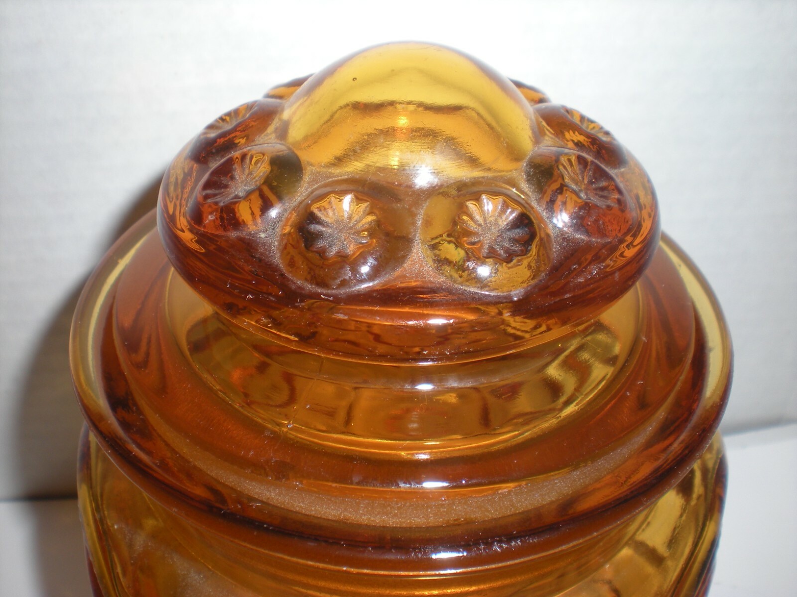 Vintage Amber Yellow Moon & Star Glass Canister Apothecary Jar 7″ LE Smith