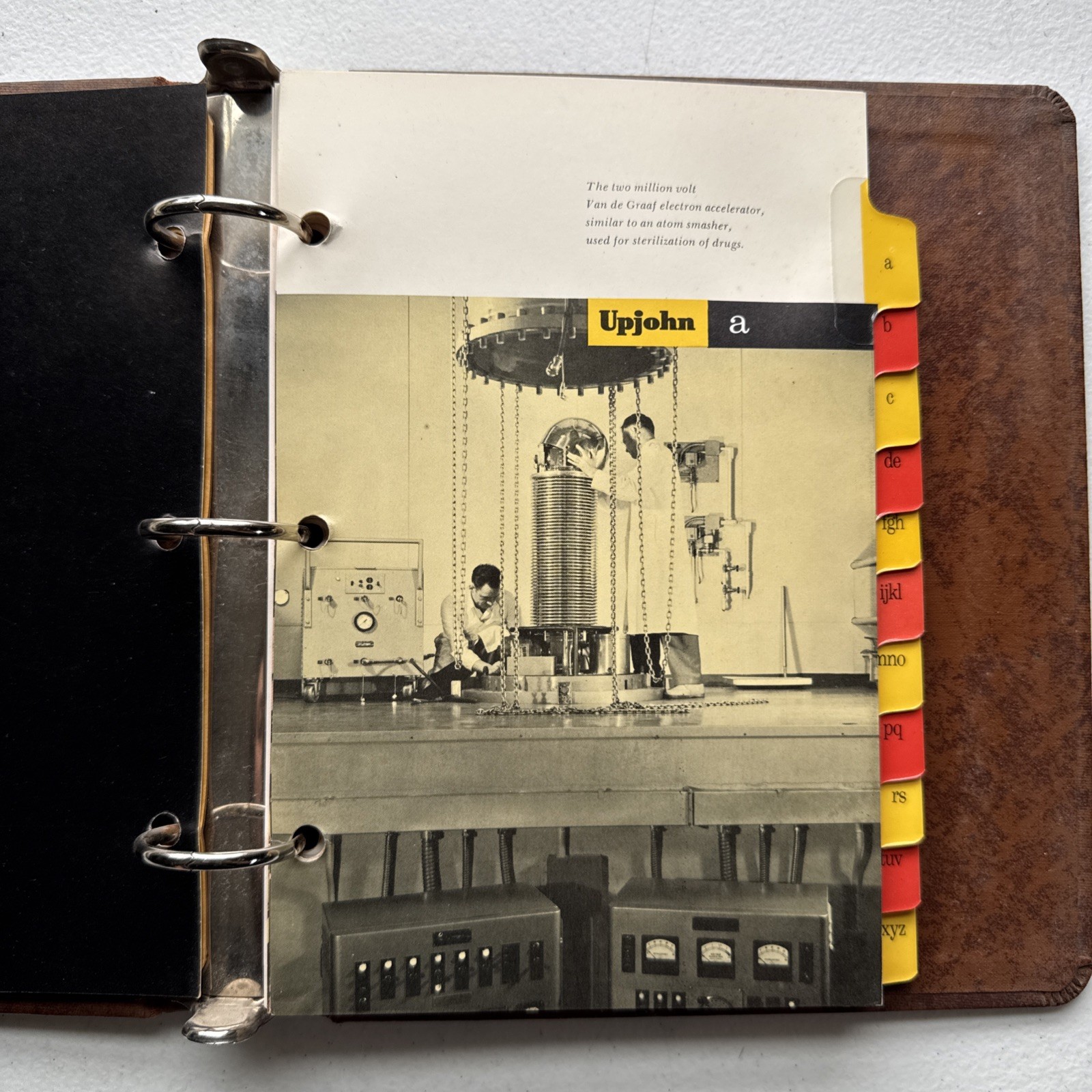 Vintage 1971 Upjohn Company Binder With Pharmaceutical Product Info