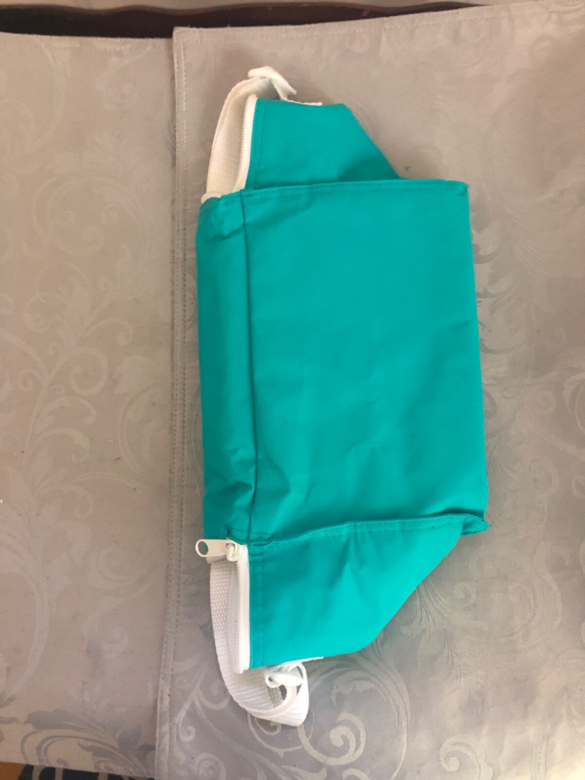 pharmaceuticaldrug rep green lunch box 9×6.5×6 FOLDED FLAT WN NOT IN USE