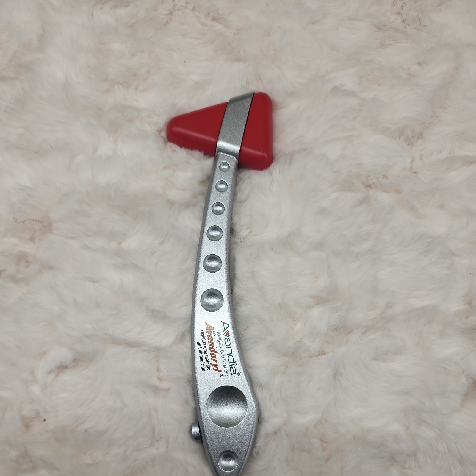 AVANDIA Drug Medical Reflex Hammer Drug Advertisement Pharmaceutical