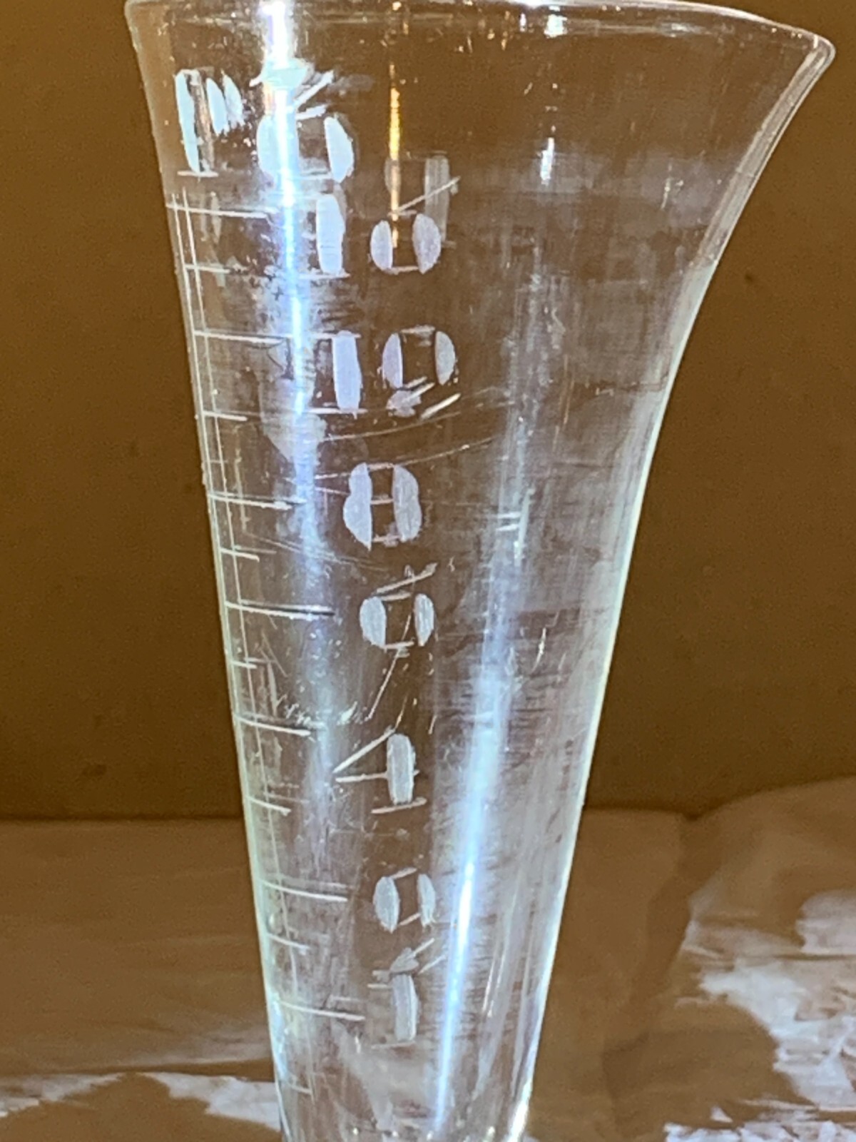 Apothecary’s etched-glass liquid measure, 2oz