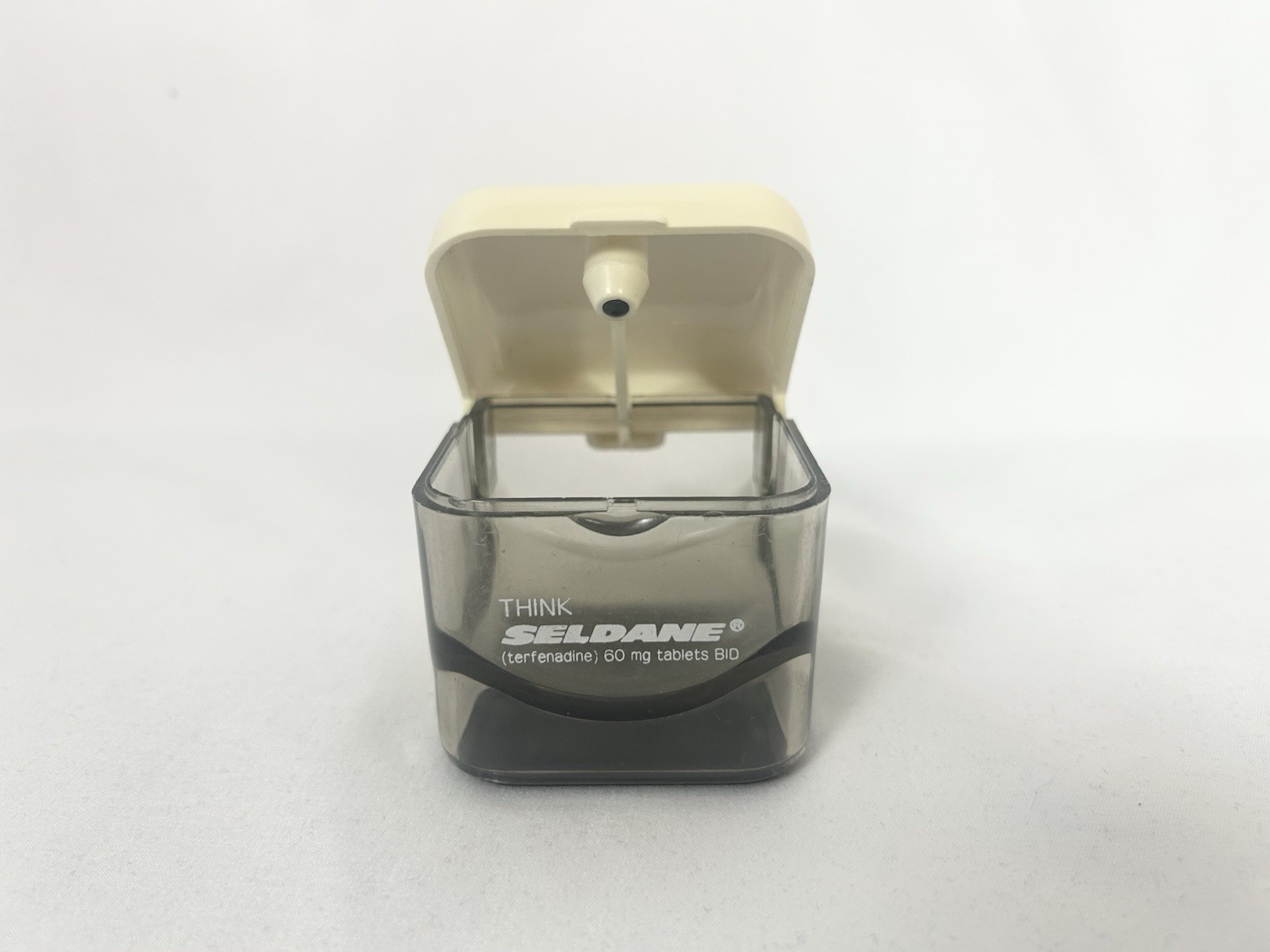 Pharmaceutical Drug Rep Promo Seldane – Paper Clip Magnet Holder Desk Accessory