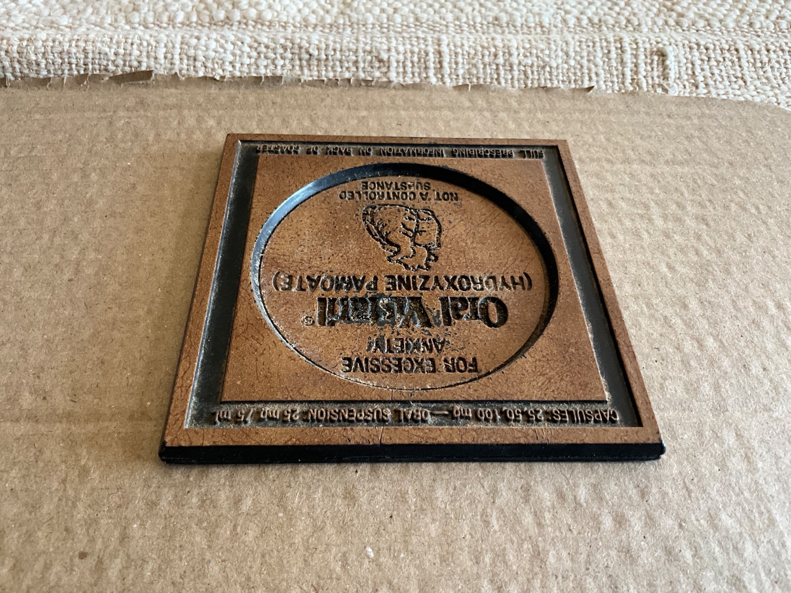 Pfizer VINTAGE coaster advertising Oral Viserall (hydroxyzine pamoate)