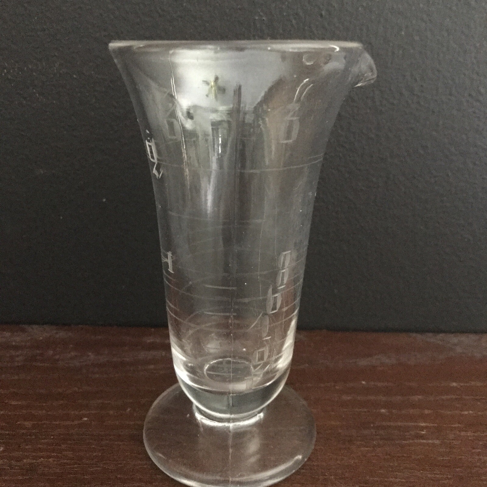 1940’s Mortar Pestle Clear Glass Beaker Apothecary Etched Footed Spout Mixology