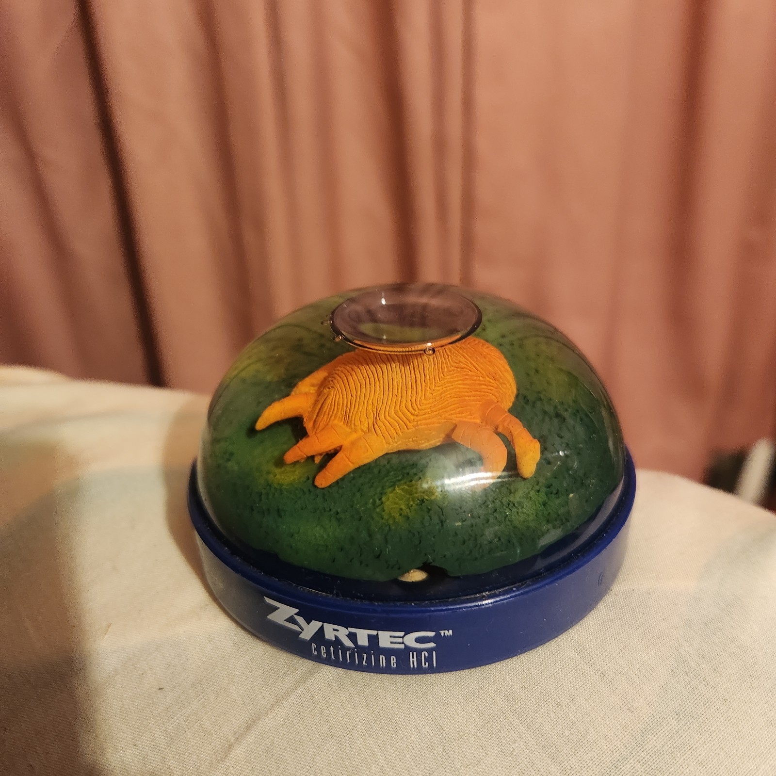 OFFER Zyrtec Pharmaceutical Drug Pharma Rep Dust Mite Water Snow Globe