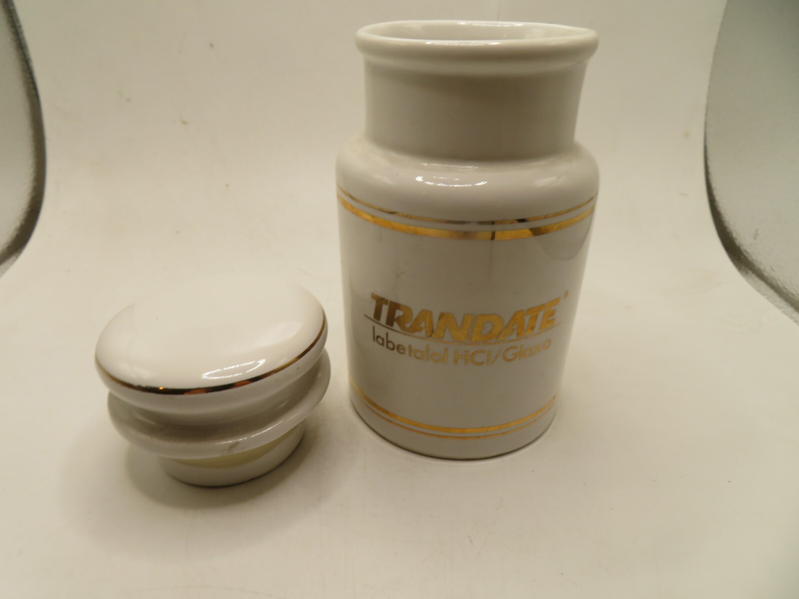 1960s Ceramic Apothecary Pharmaceutical Jar Trandate Labetalol HCI/Glaxo GIFT DR