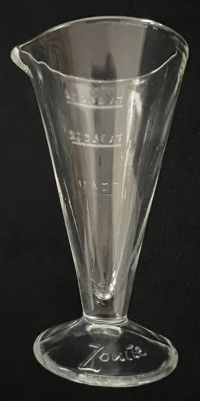 Vintage Zonite Glass Apothecary Measuring Beaker W/Spout