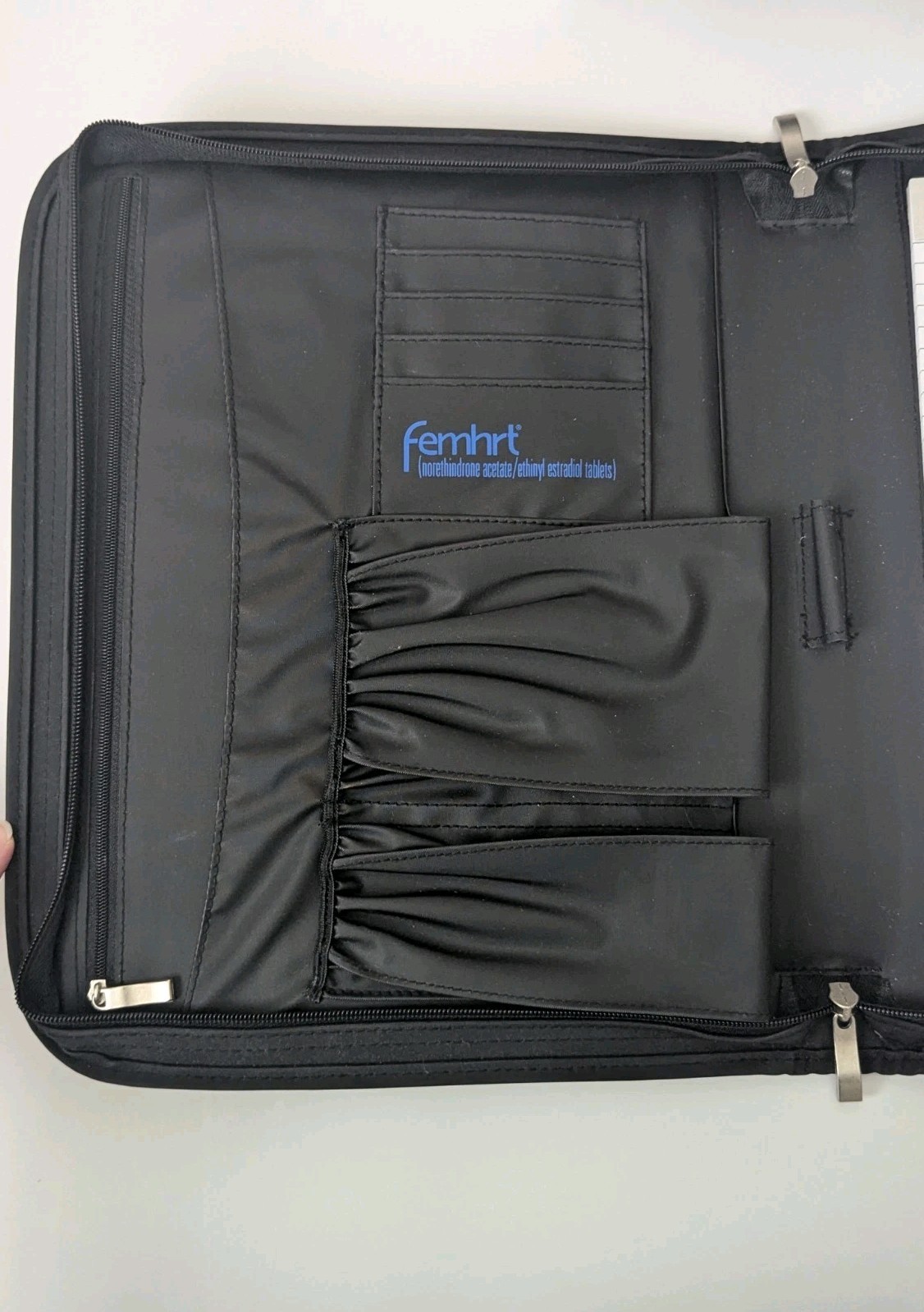 Drug Rep Pharma Item ~ FEMHRT Zip Up File Folder Binder with Notepad