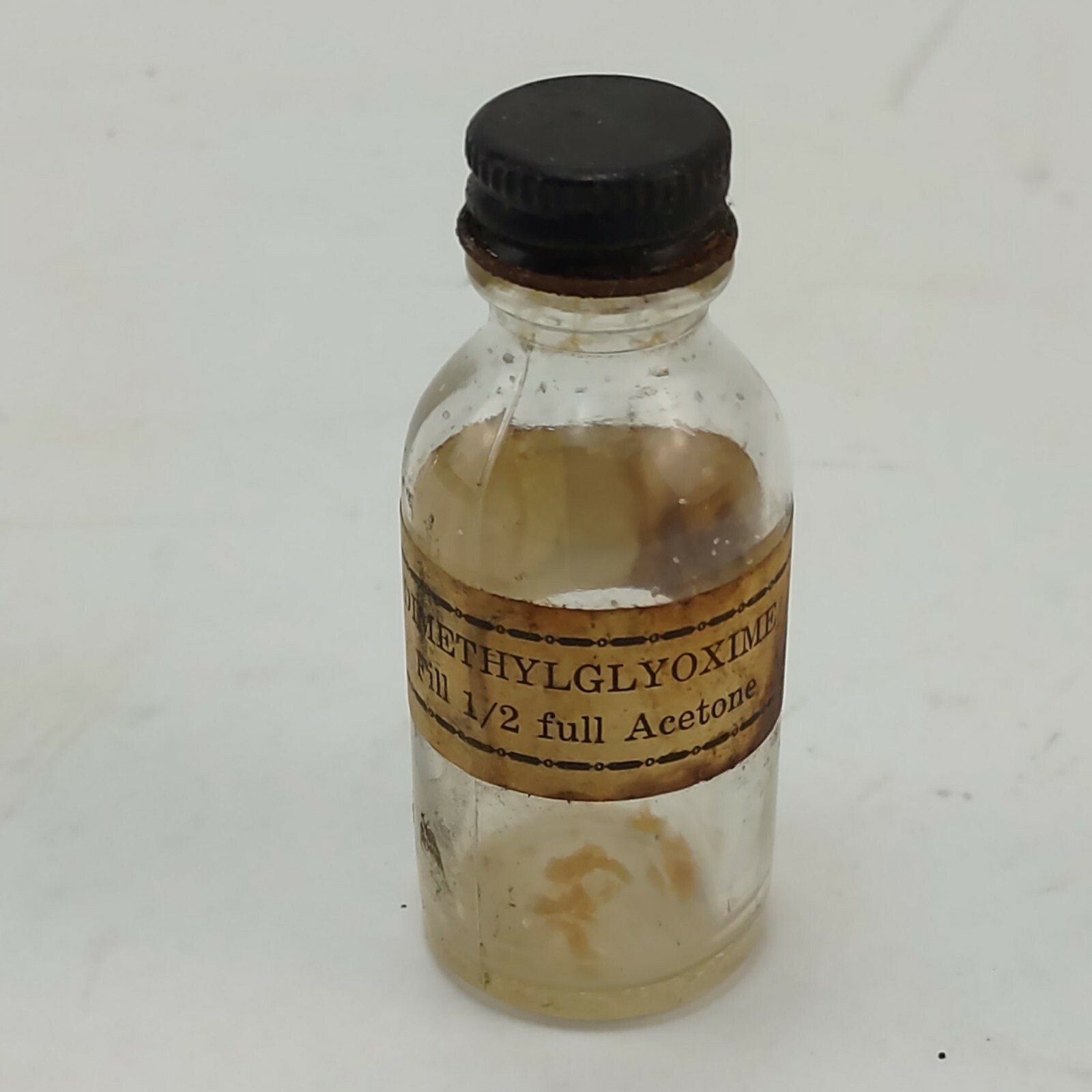 Laboratory Material Chemical Bottle Dimethylglyoxime Glass/Metal Vintage Used