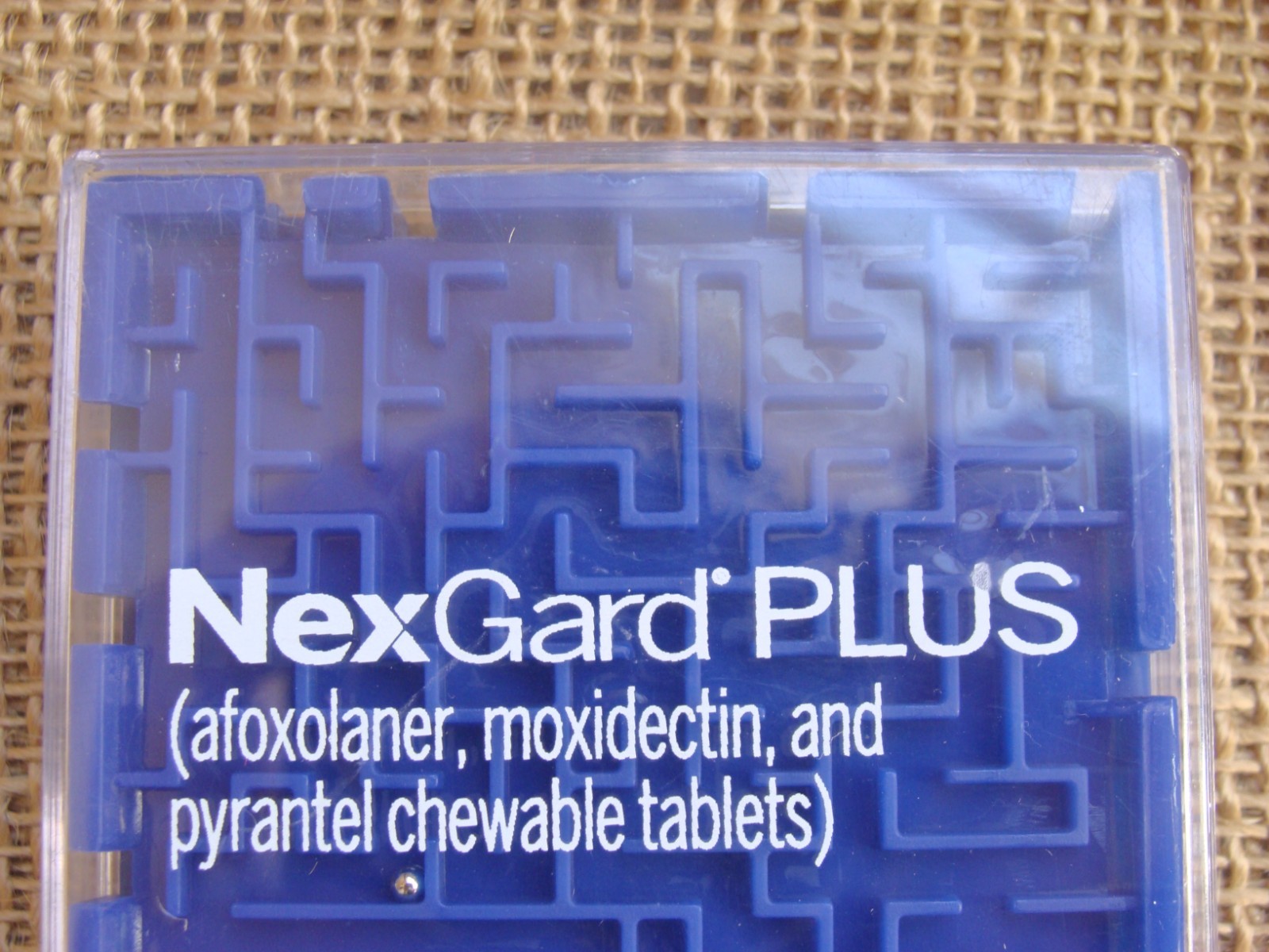 Nexgard Plus maze toy pharmaceutical promotional material – 2 5/8″