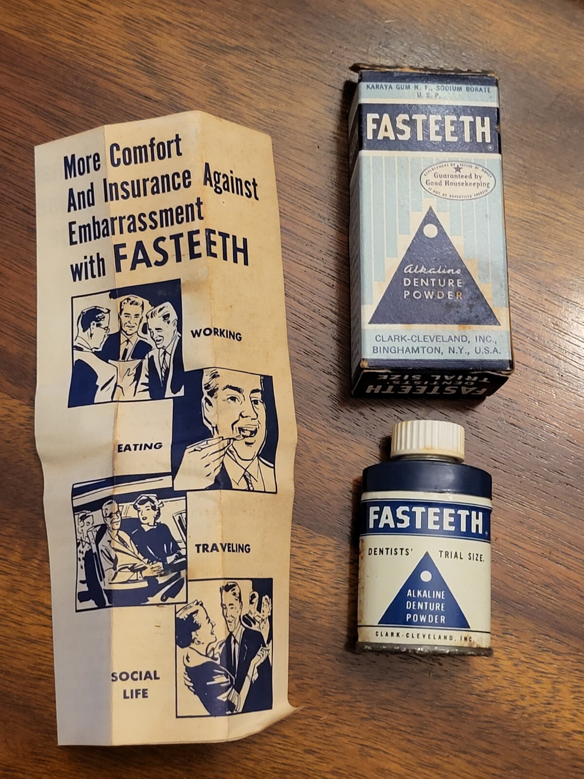 Vintage Fasteeth Denture Adhesive Powder Dentist’s Trial Sample Box Instructions