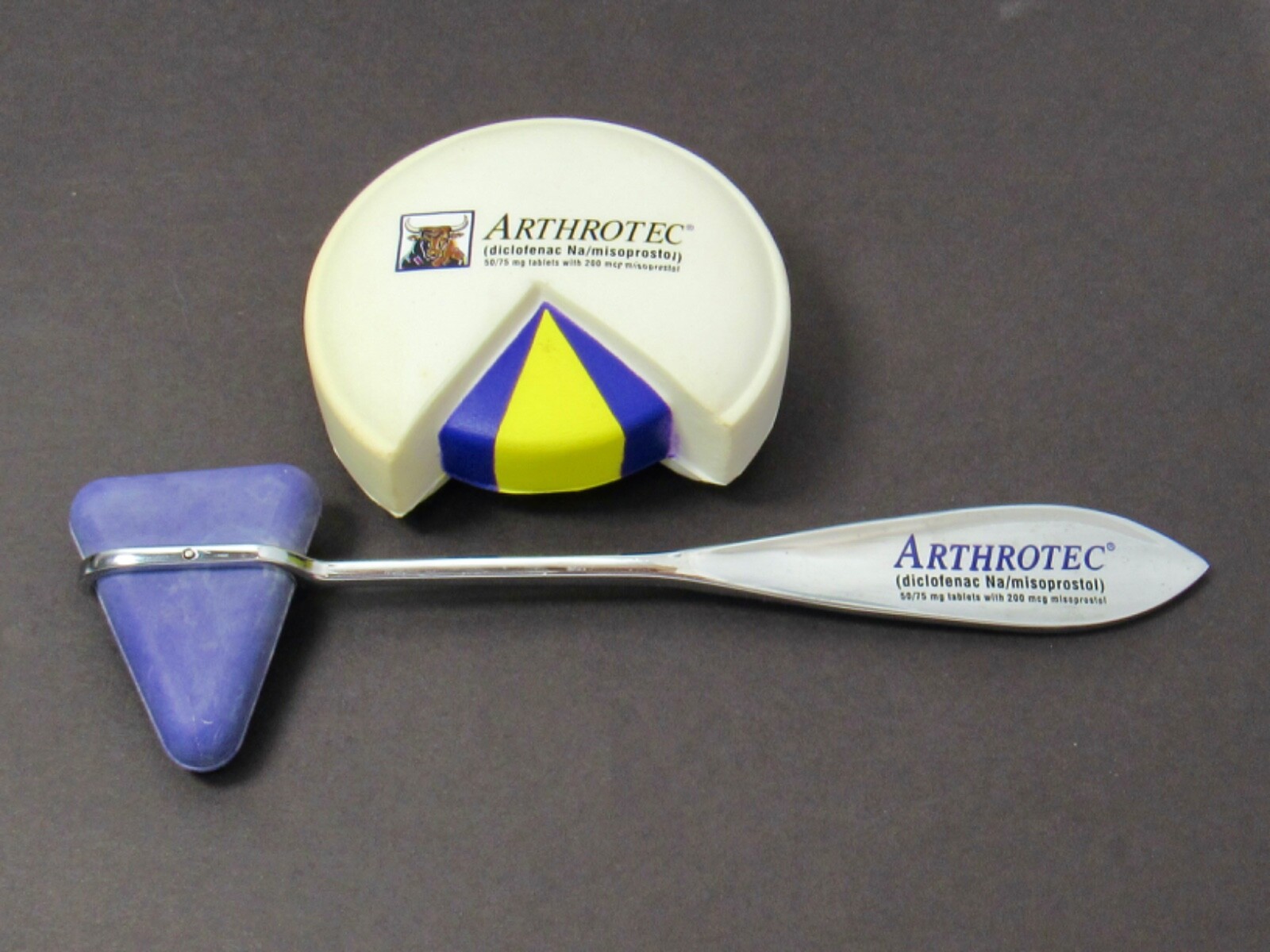 Arthro tec Drug Rep Pharmaceutical Reflex Hammer Stress Squeeze Ball Pill Shaped