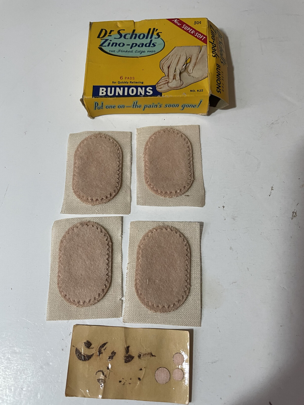 Vintage 1970s Dr Scholl’s Zino-Pads Bunions No. K22 Good Housekeeping USA