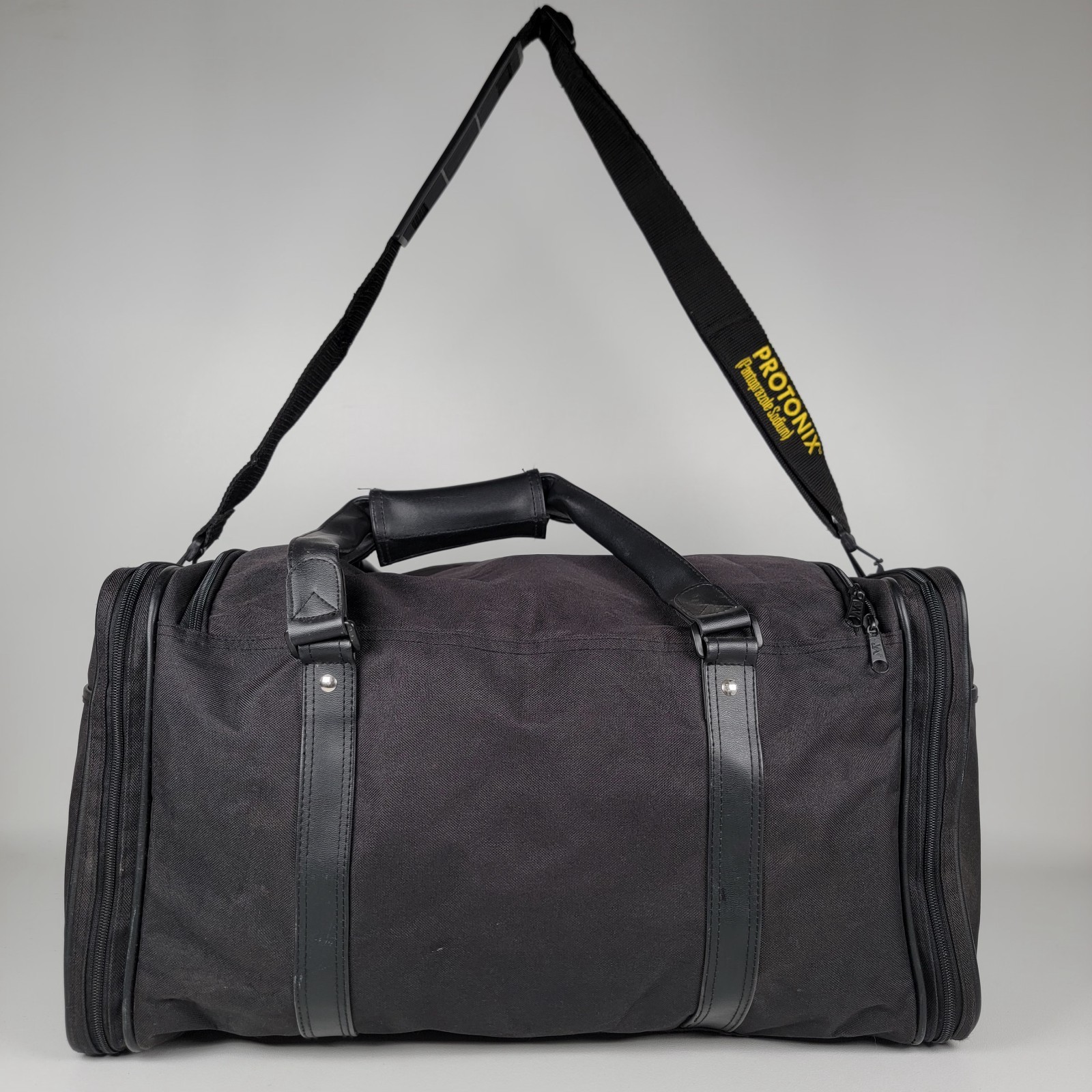 Protonix Pharmacy Drug Rep Large Duffel Travel Bag Luggage Multi Compartment