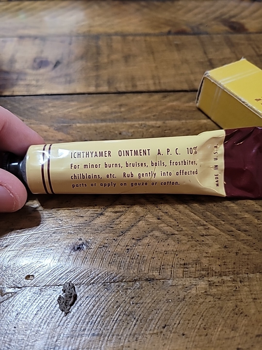 Vintage APC AMERICAN PHARMACEUTICAL COMPANY Zinc Oxide Ointment Tube NEW YORK NY