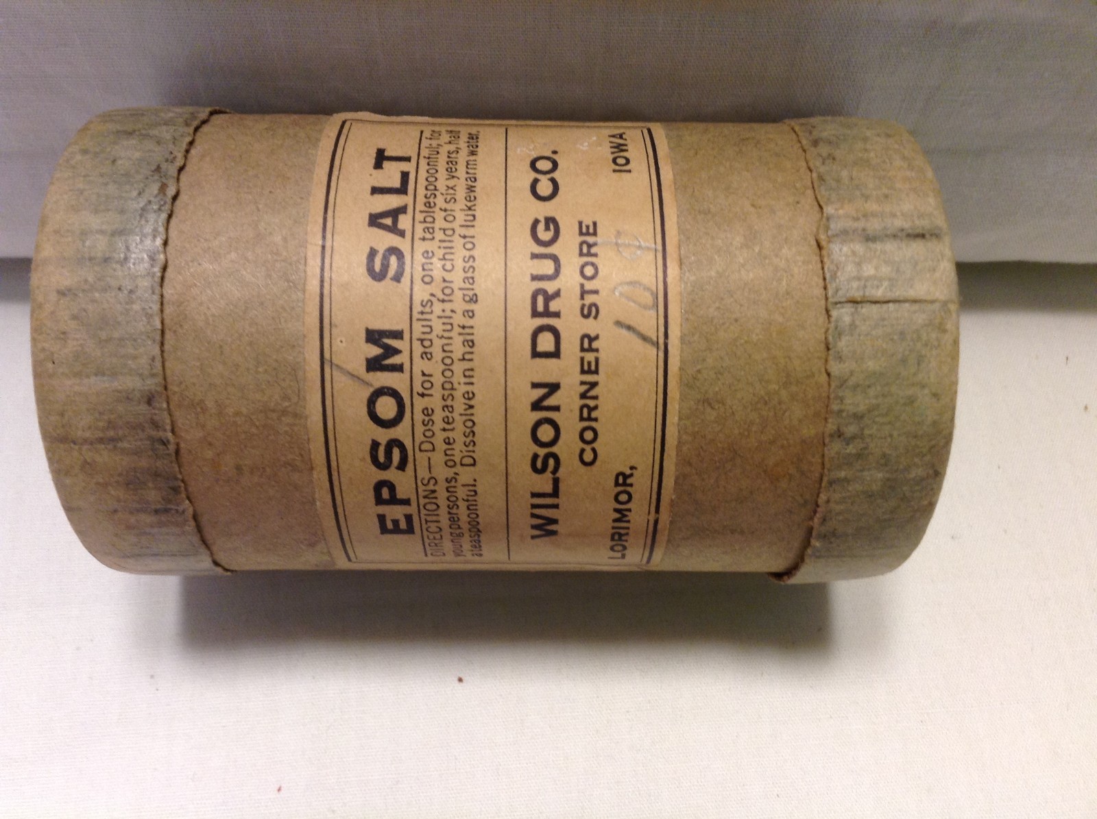 Vintage 1940-50s Wilson Drug Store Lorimor Iowa Container