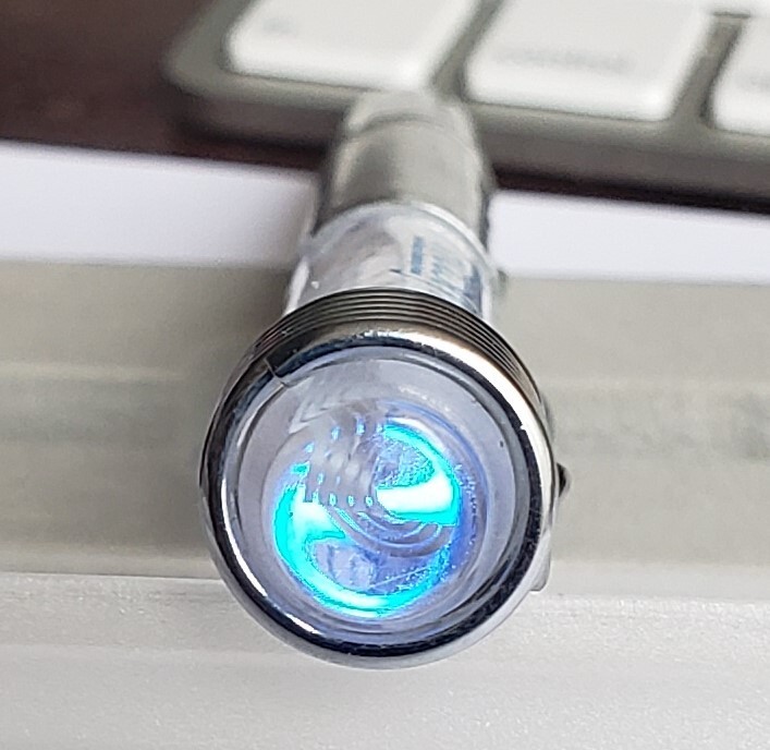 “FreeStyle” Advertisement Light Up Ballpoint Pen Box Extr Batteries Manual P46A
