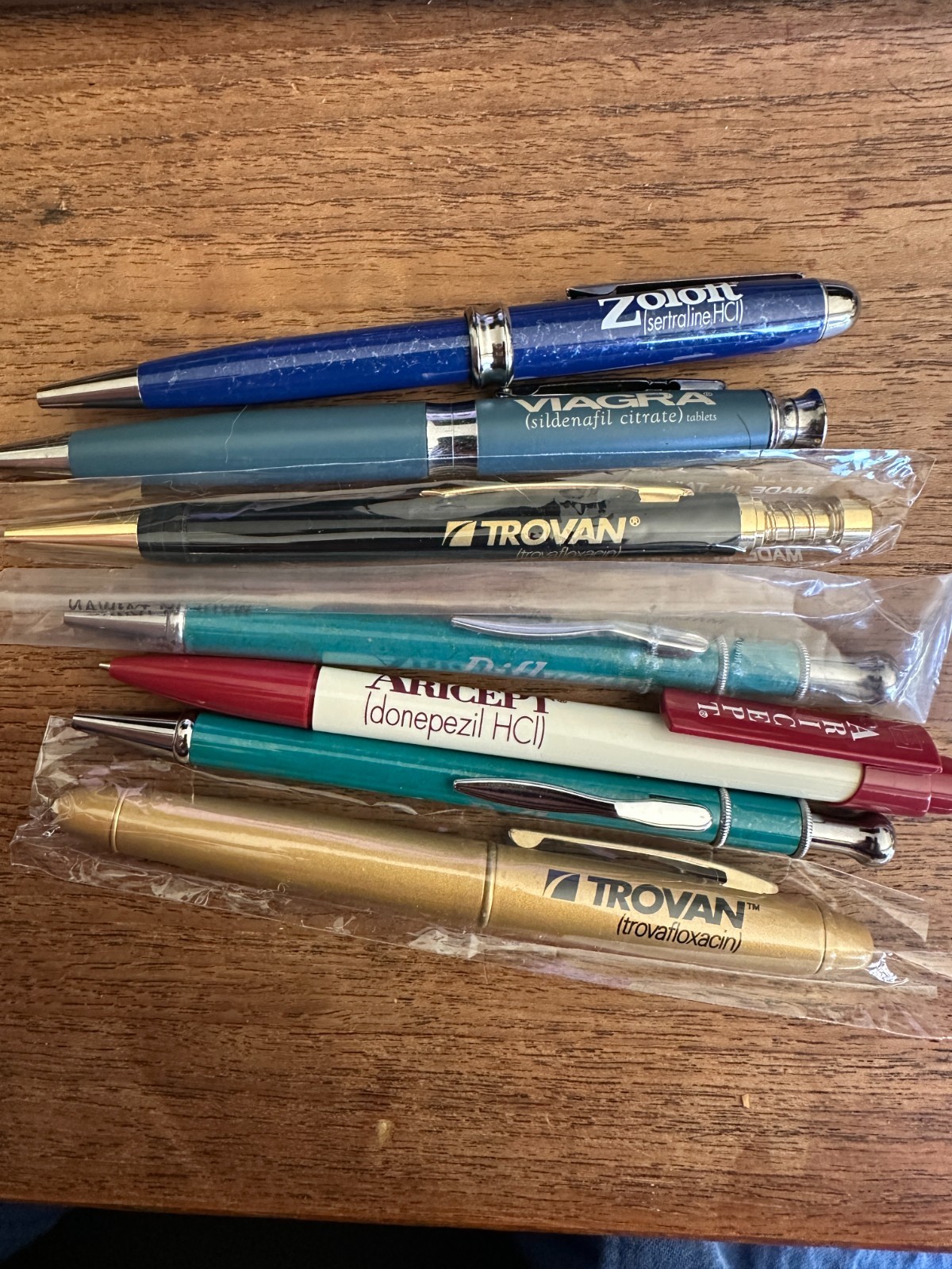 Lot 7 Pharmaceutical Drug Rep Advertisement Pens Trovan Zoloft Diflucan Viagra