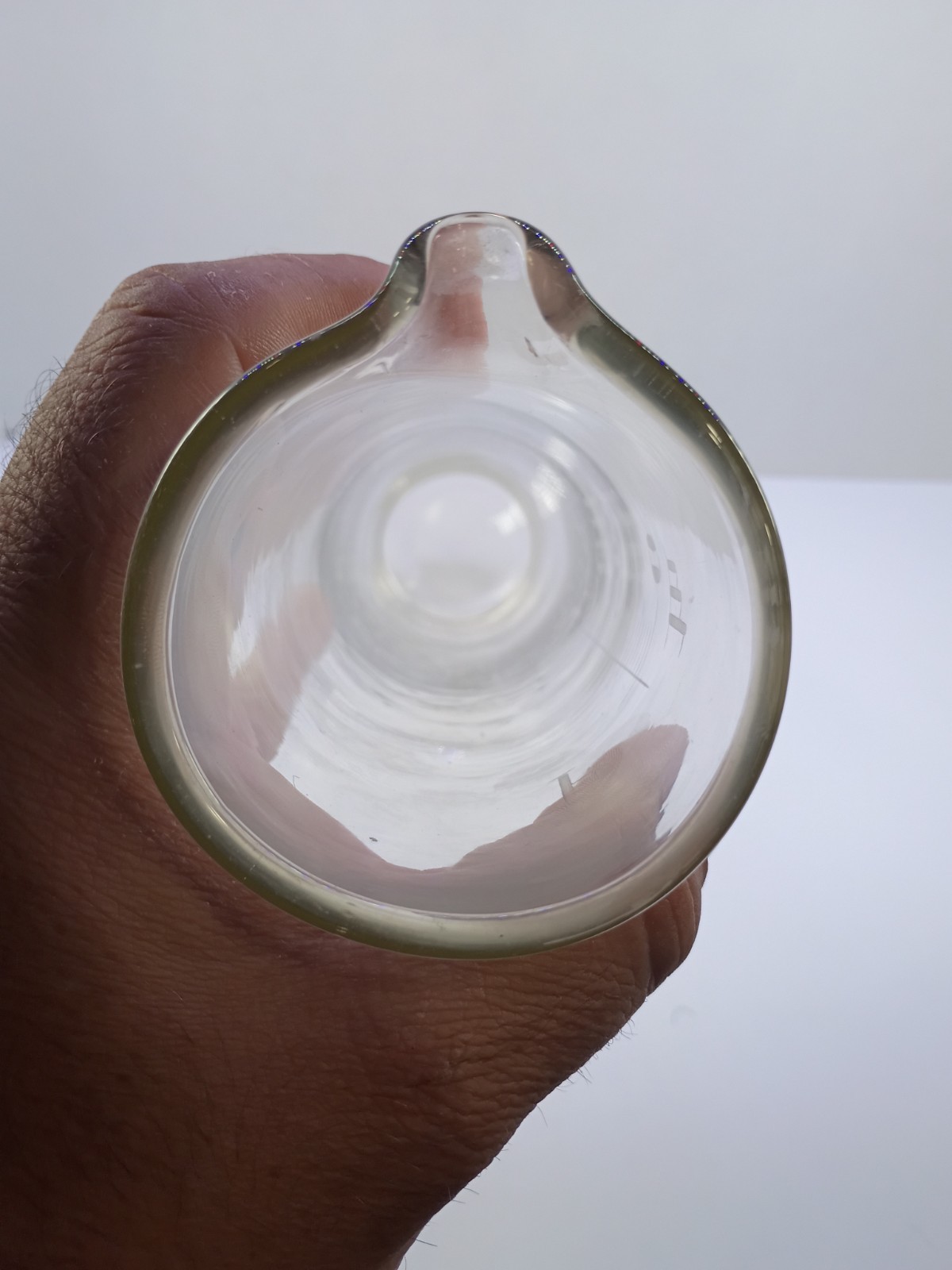 Large Anrique Vintage Etched Glass Apothecary Pour Spout Beaker 12″