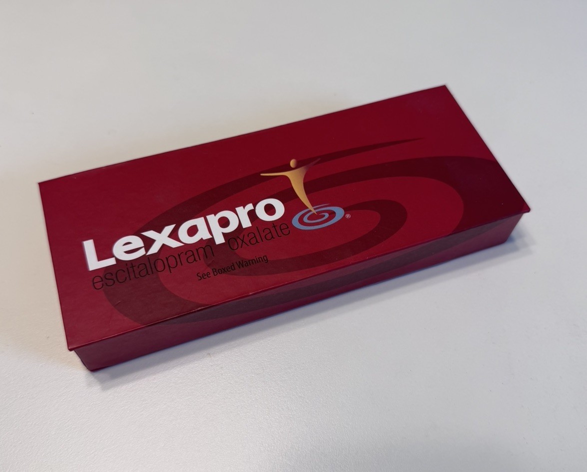 Lexapro Drug Rep Pharmaceutical Promotional Box Tongue Depressors SEALED 2008