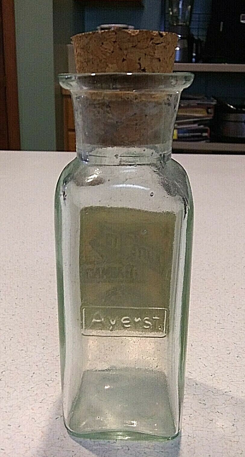 “SALUTE TO PHARMACY” GLASS PRESCRIPTION MEDICINE GIFT BOTTLE – AYERST – FREE S&H